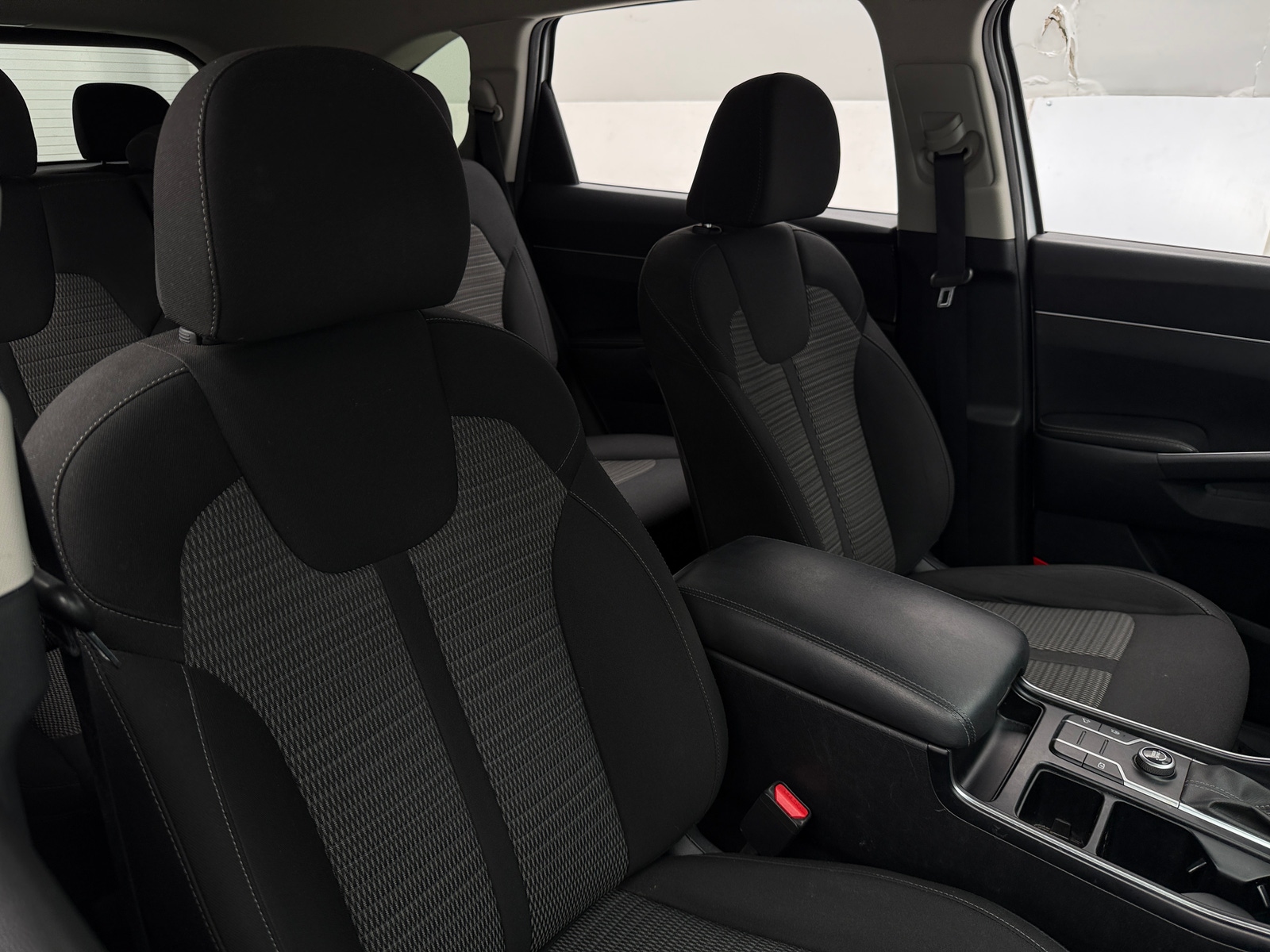 Thumbnail: 2023 Kia Sorento - 2