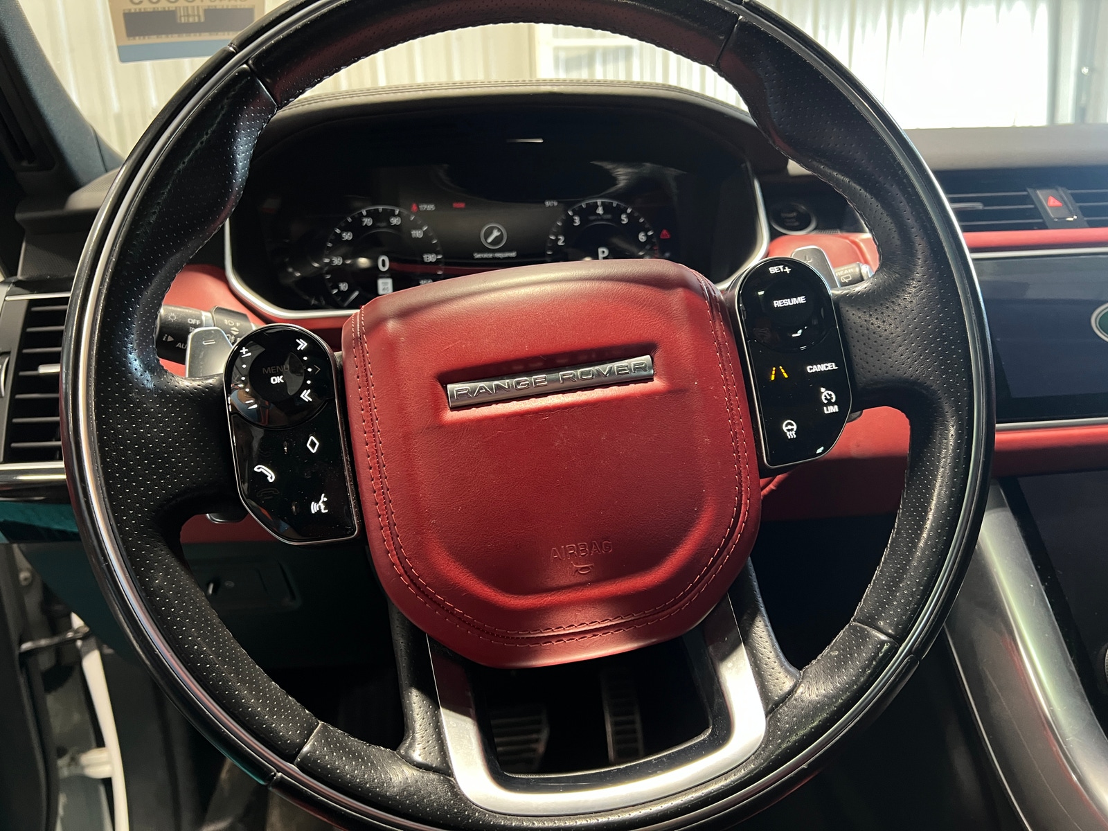 Thumbnail: 2018 Land Rover Range Rover Sport - 4