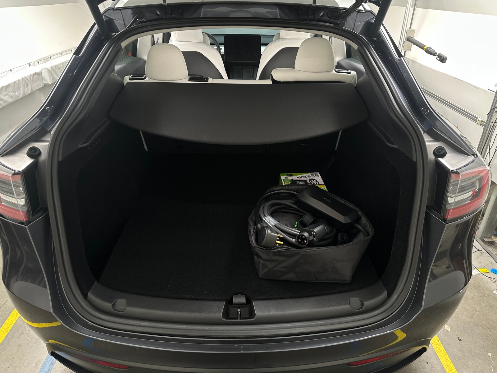 Thumbnail: 2023 Tesla Model Y - 7