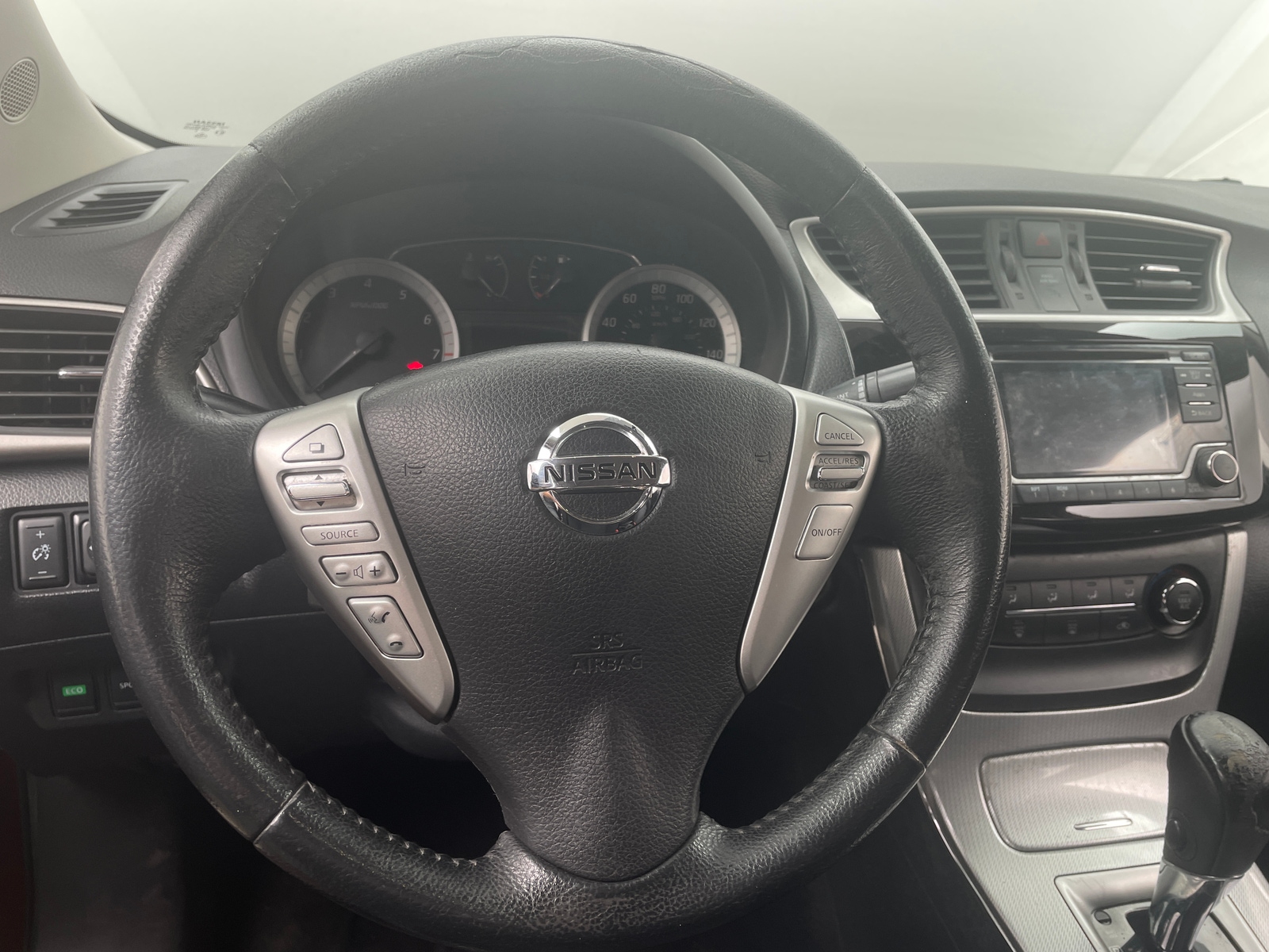 Thumbnail: 2015 Nissan Sentra - 5