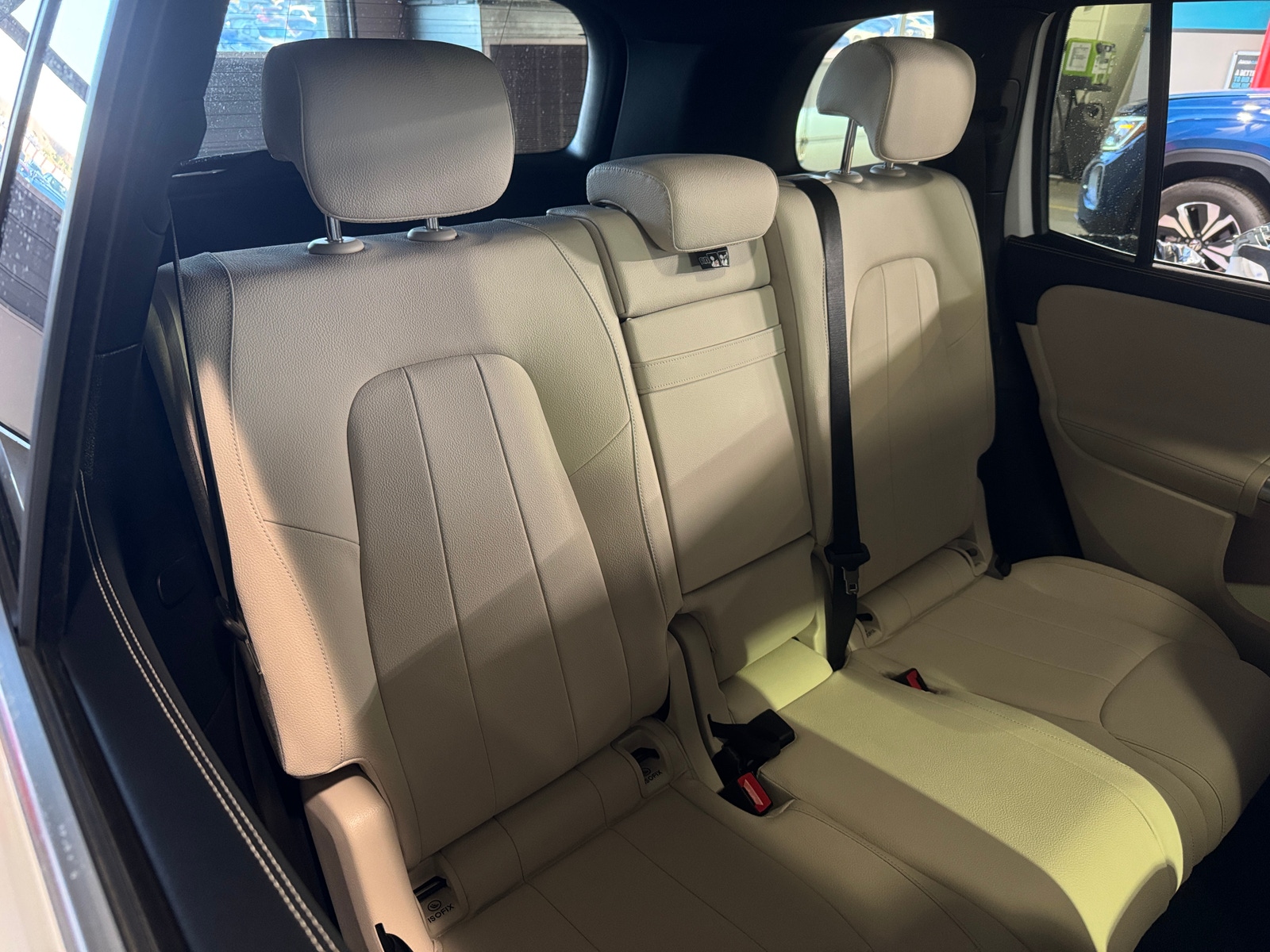 Thumbnail: 2022 Mercedes-Benz GLB - 5