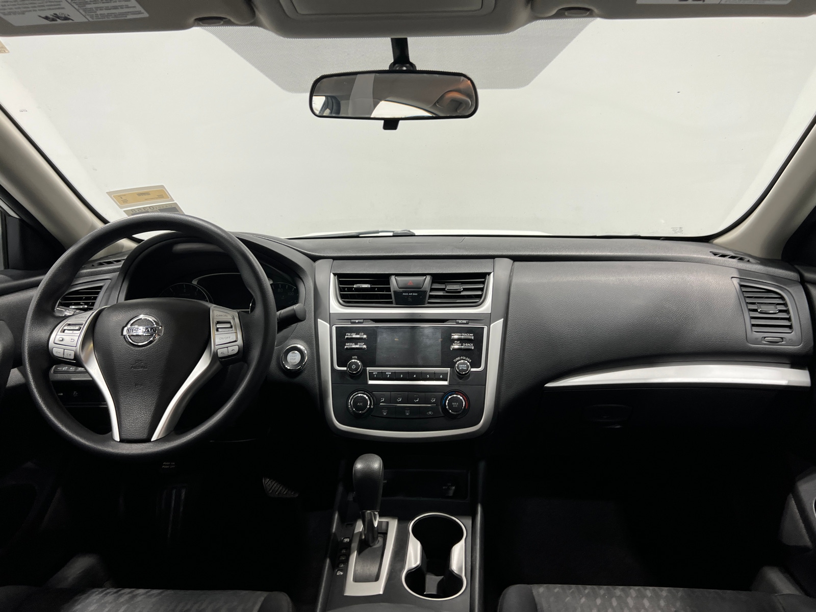 Thumbnail: 2018 Nissan Altima - 3