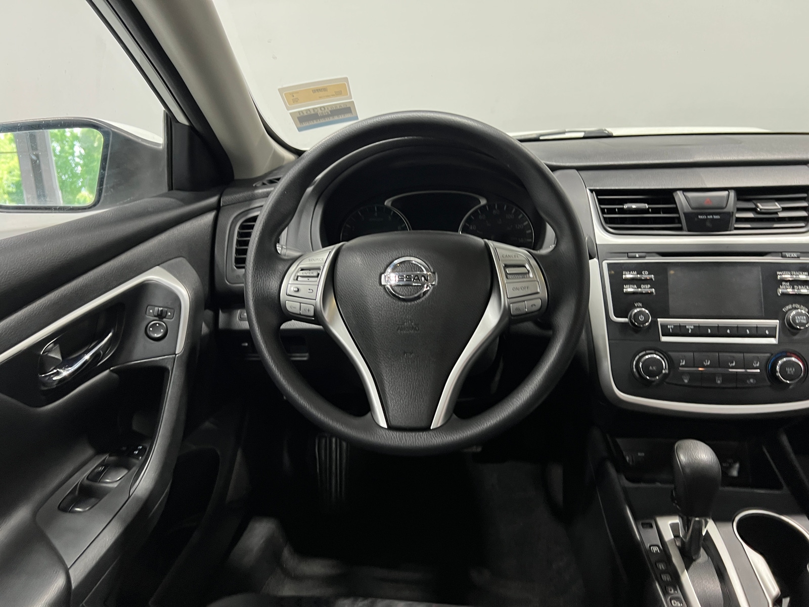 Thumbnail: 2018 Nissan Altima - 5