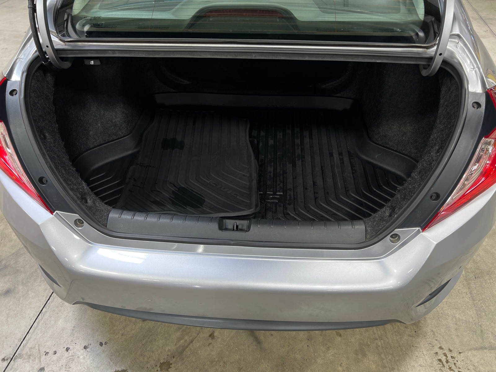 Thumbnail: 2017 Honda Civic - 7