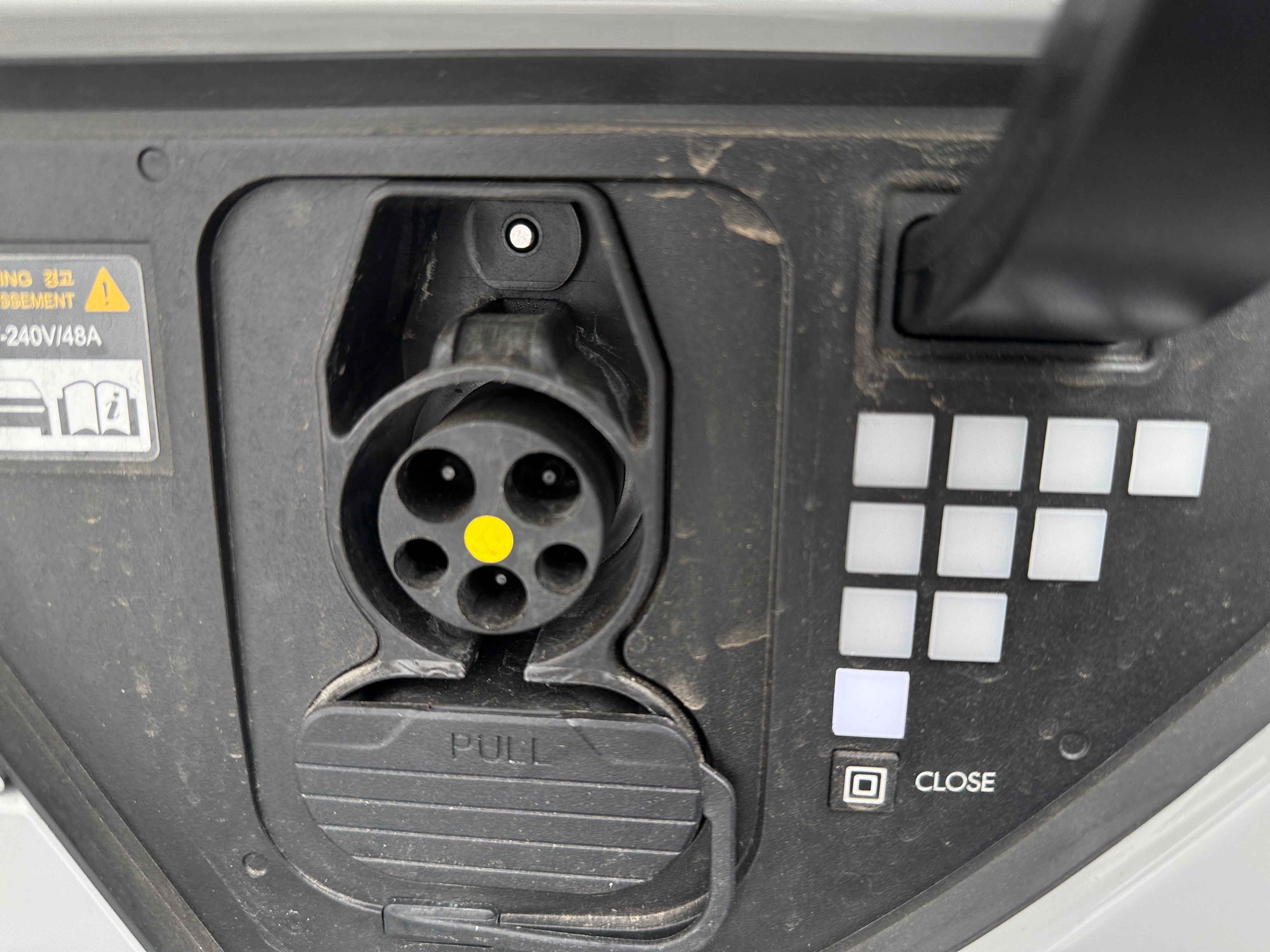 Used 2024 Hyundai IONIQ 5 SEL with VIN KM8KN4DE4RU268302 for sale in Oak Creek, WI