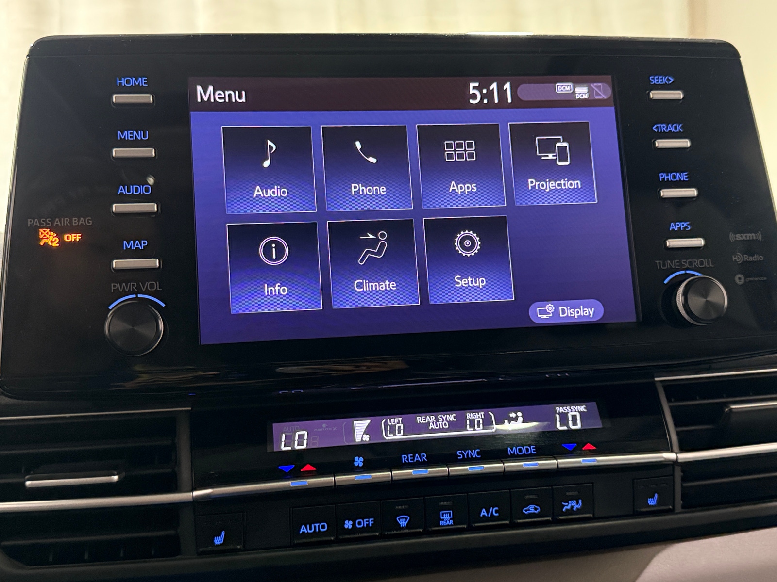 Thumbnail: 2021 Toyota Sienna - 3