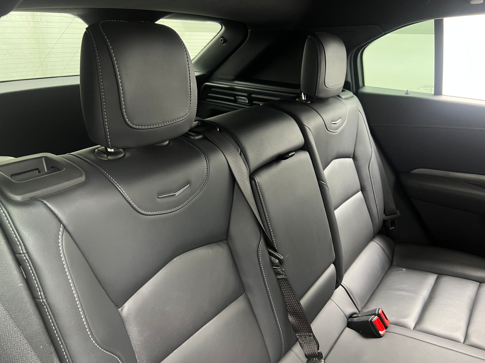 Thumbnail: 2024 Cadillac XT4 - 5
