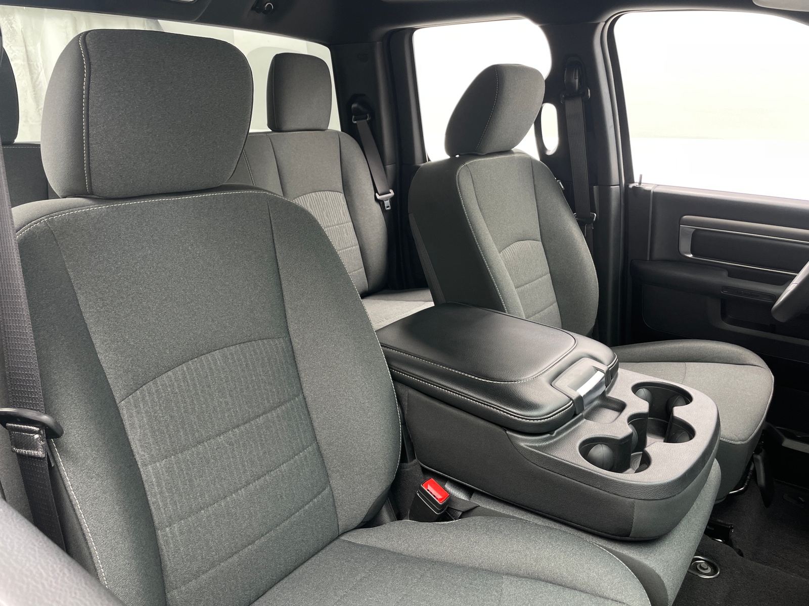 Thumbnail: 2021 RAM 1500 Classic - 2