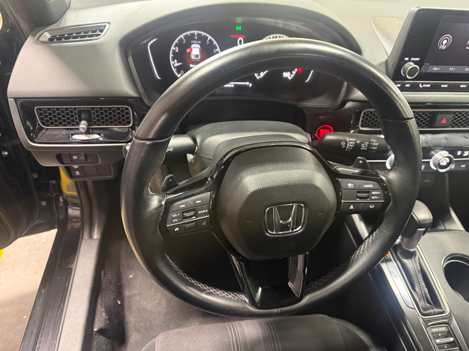Thumbnail: 2024 Honda Civic - 5