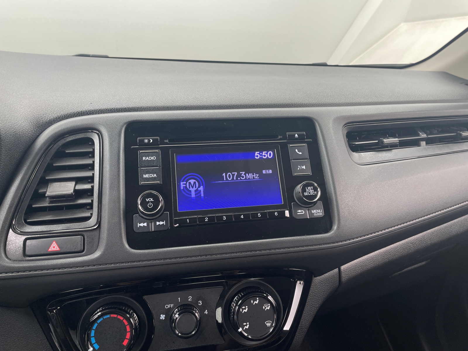 Thumbnail: 2019 Honda HR-V - 4
