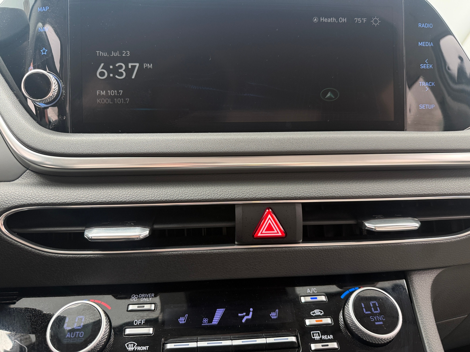Thumbnail: 2023 Hyundai Sonata - 4