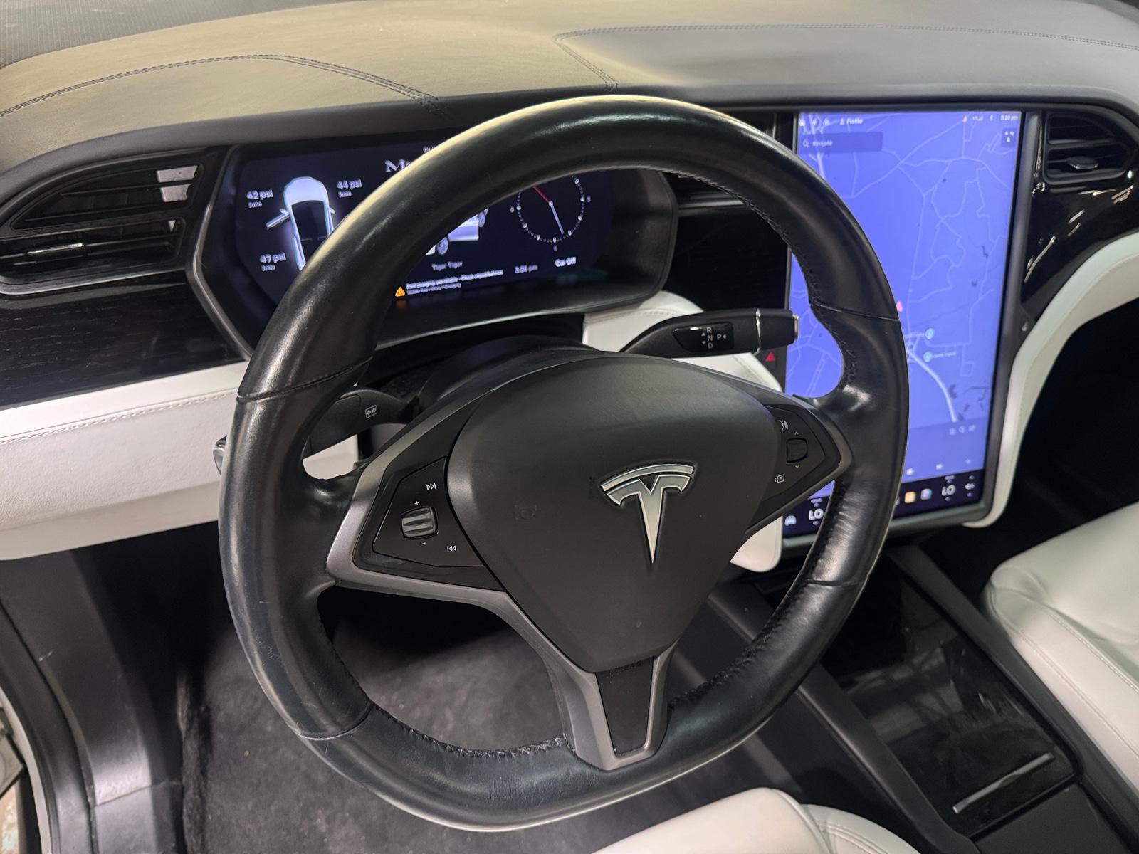 Thumbnail: 2020 Tesla Model X - 4