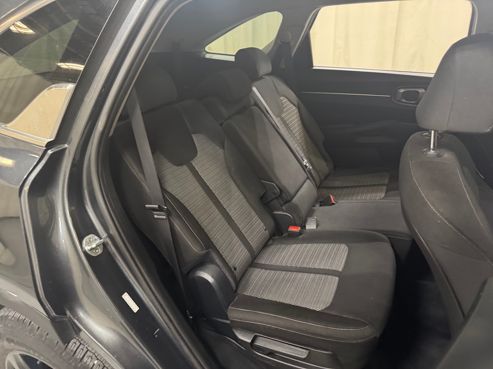 Thumbnail: 2021 Kia Sorento - 6