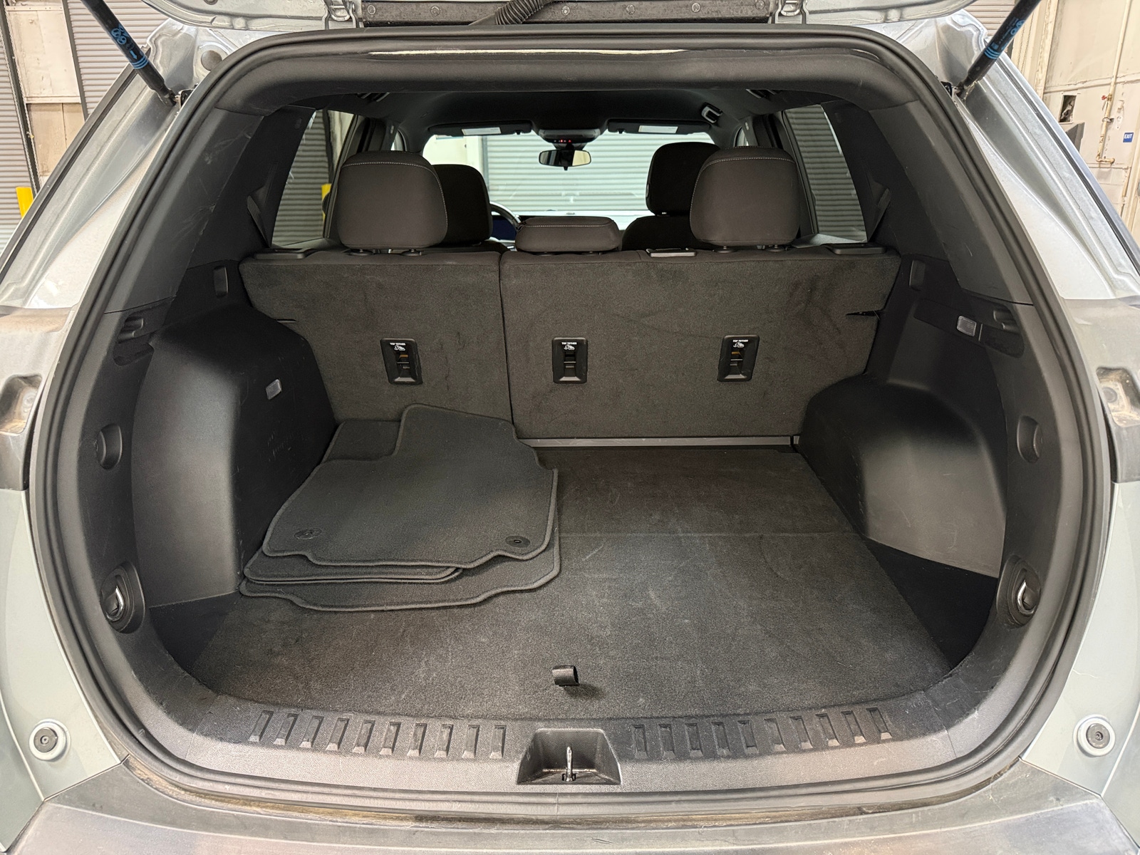Thumbnail: 2025 Chevrolet Equinox - 7