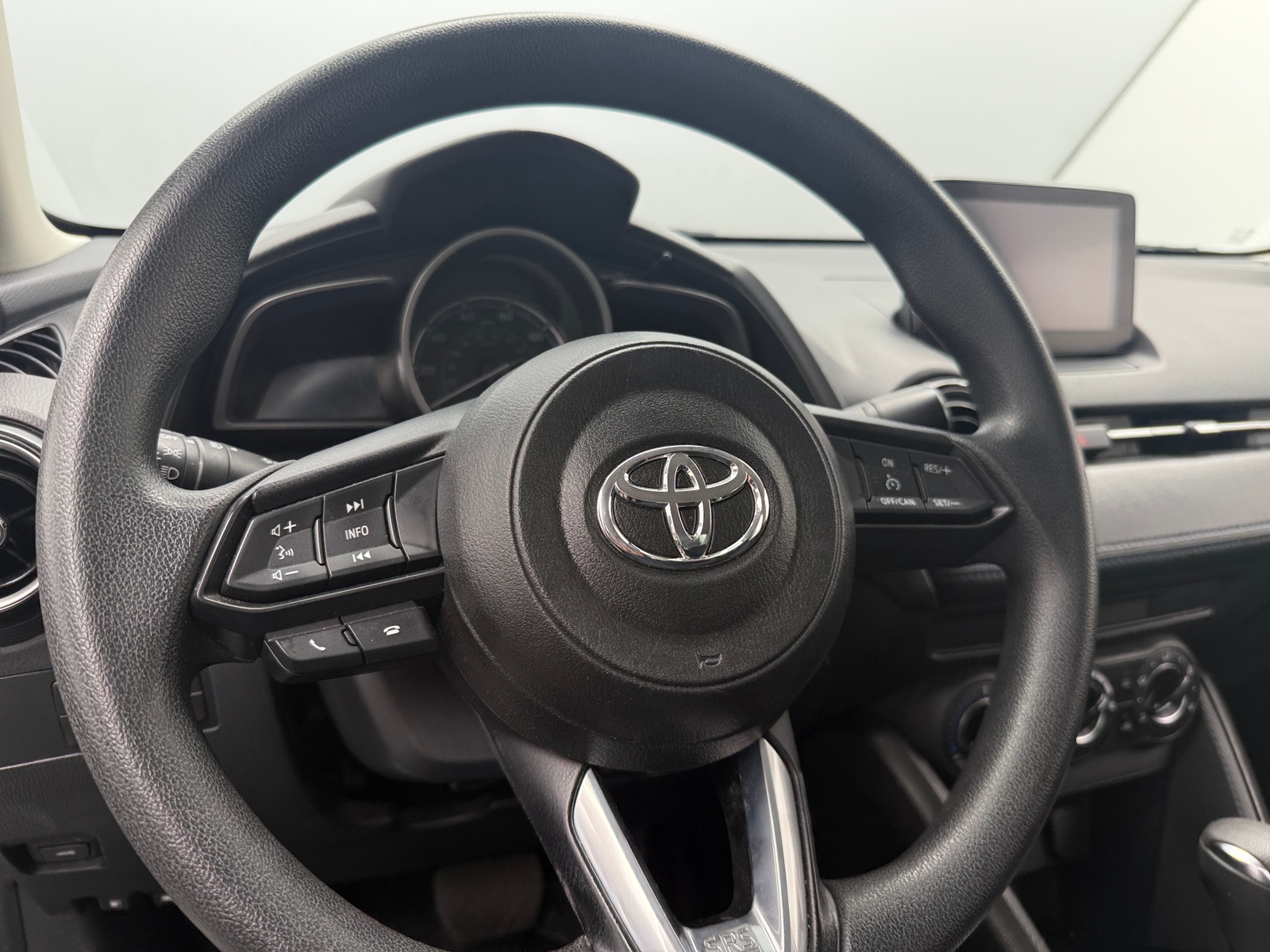 Thumbnail: 2019 Toyota Yaris - 5