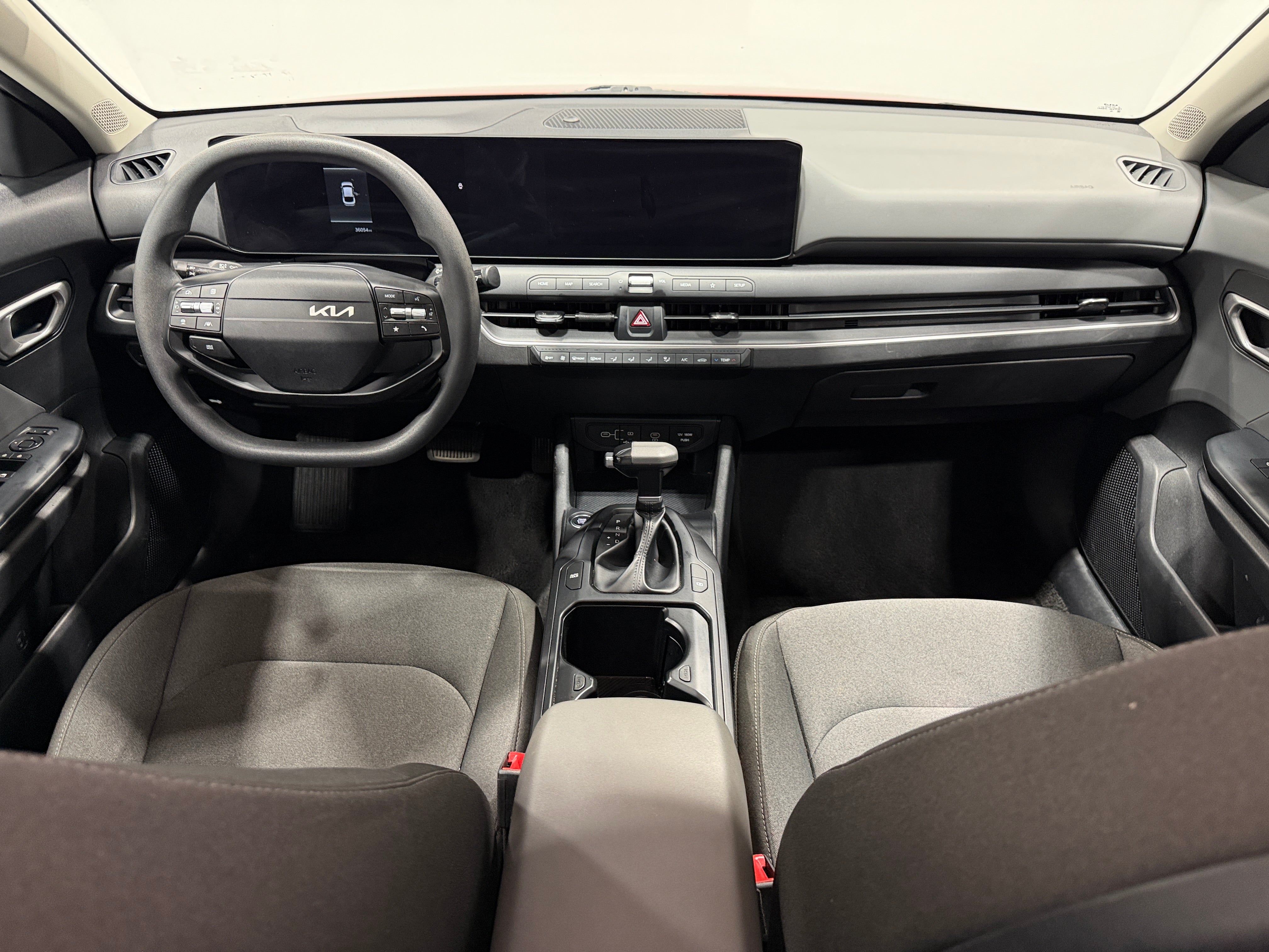 Used 2025 Kia K4 LXS with VIN 3KPFT4DE1SE039978 for sale in Pewaukee, WI