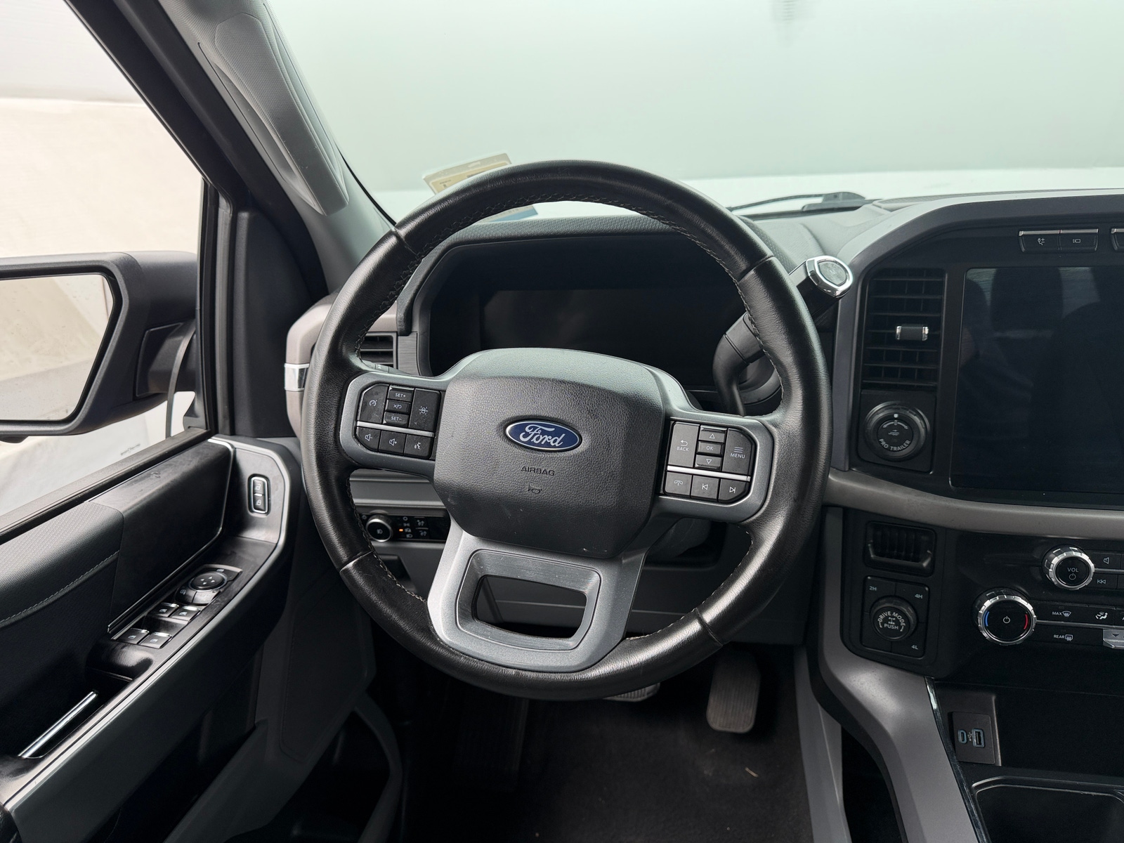 Thumbnail: 2024 Ford Econoline - 5