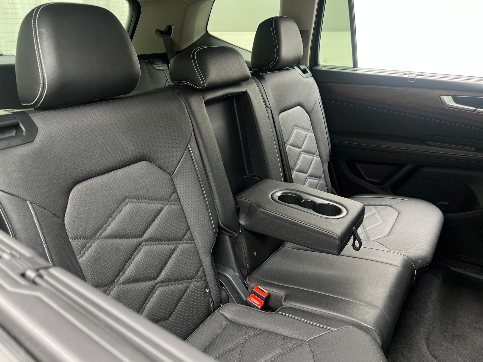 Thumbnail: 2026 Volkswagen Atlas - 5