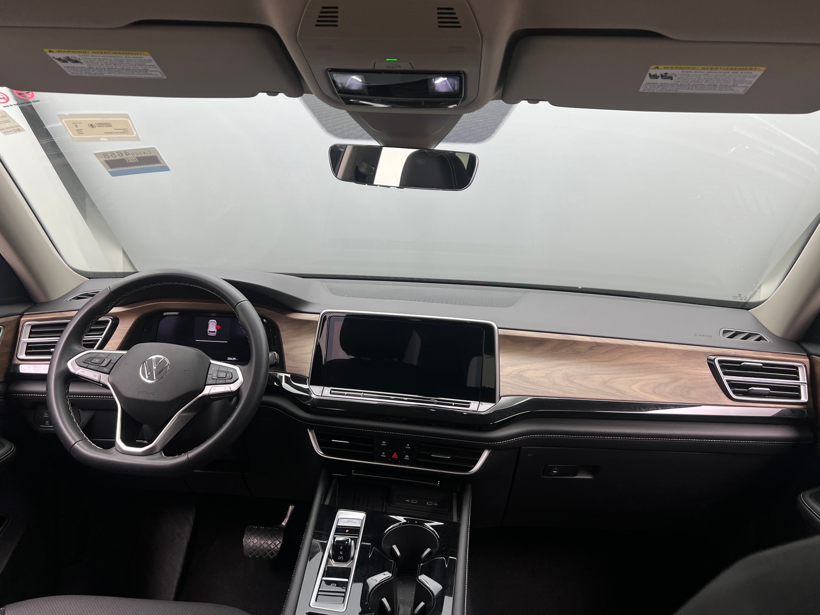 Thumbnail: 2026 Volkswagen Atlas - 2