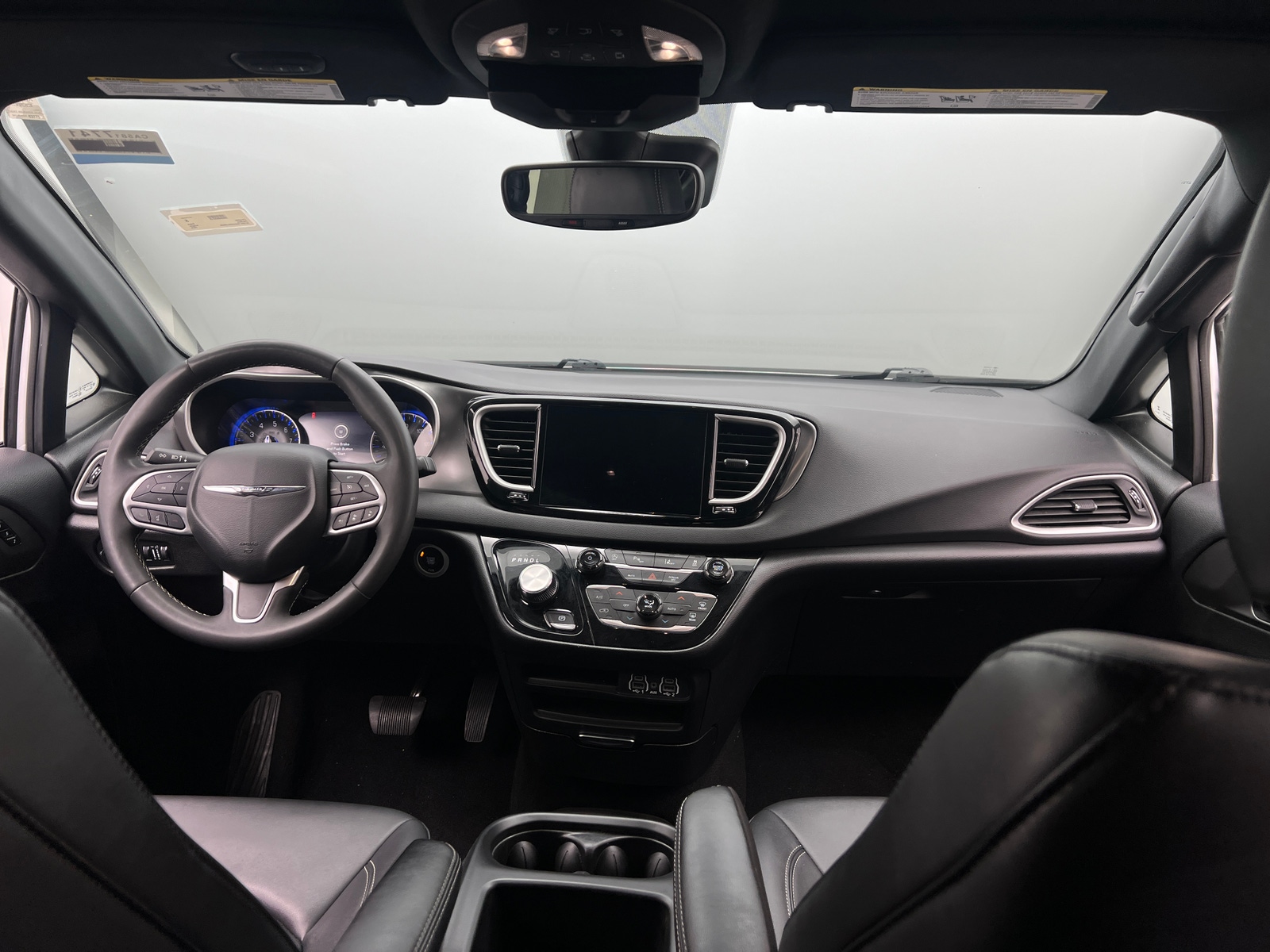 Thumbnail: 2025 Chrysler Pacifica - 2