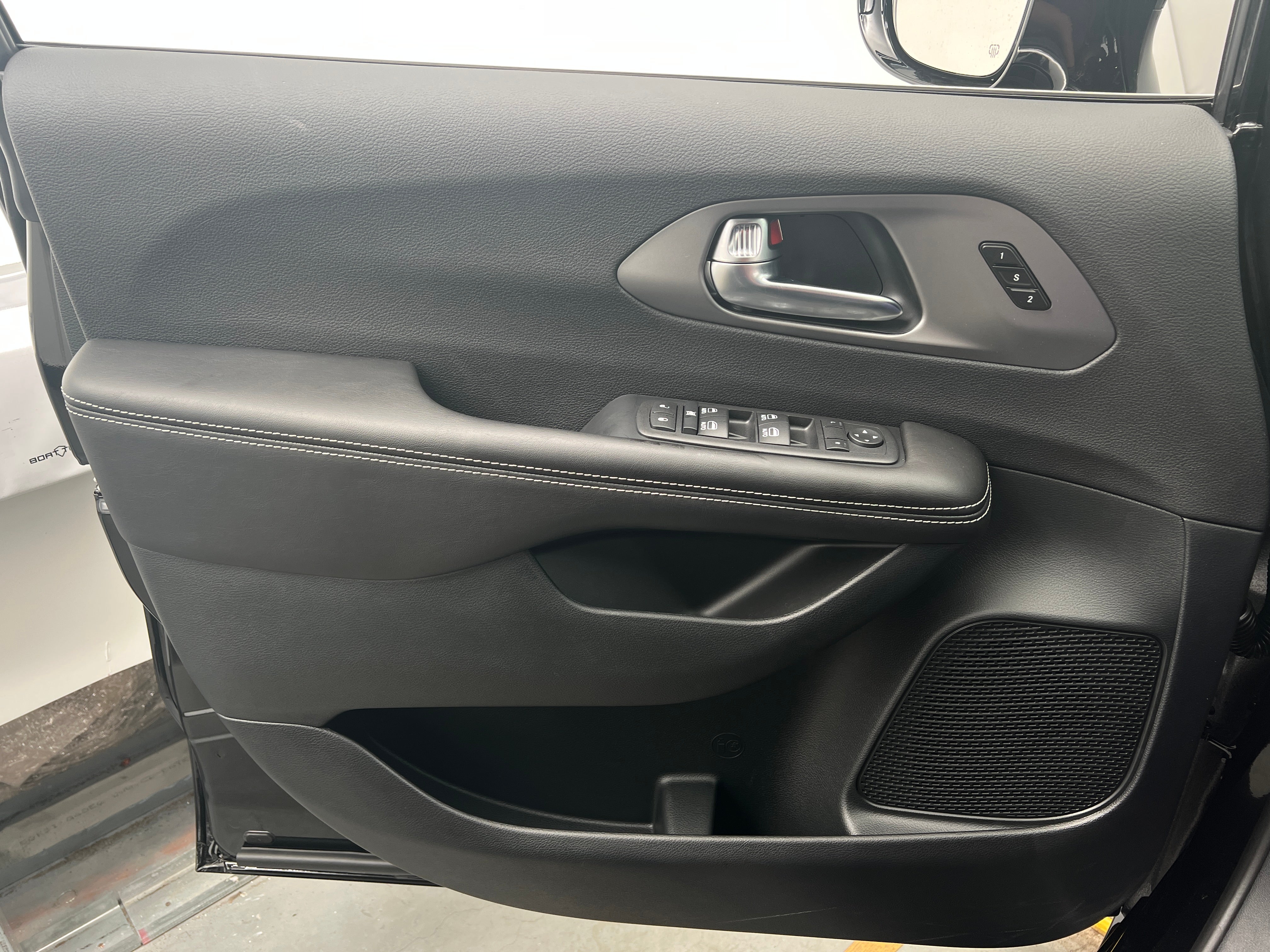 2027 Chrysler Pacifica