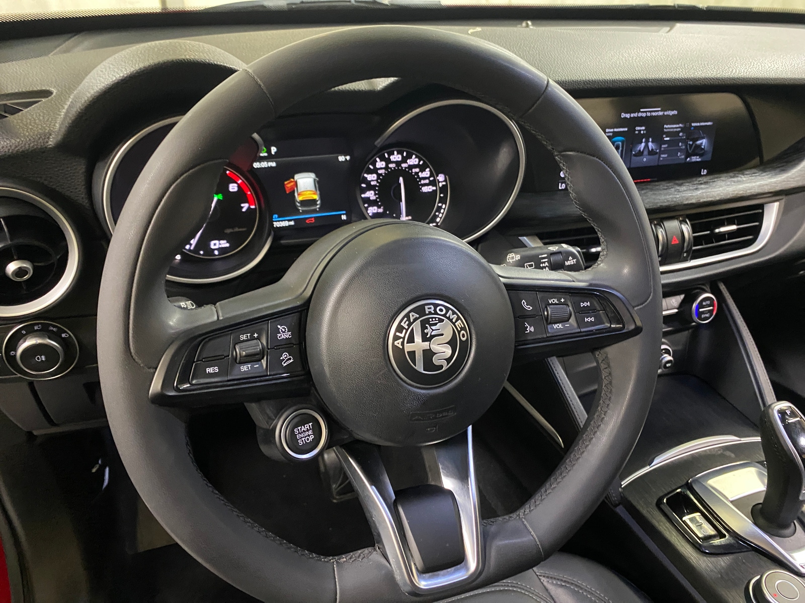 Thumbnail: 2020 Alfa Romeo Stelvio - 4