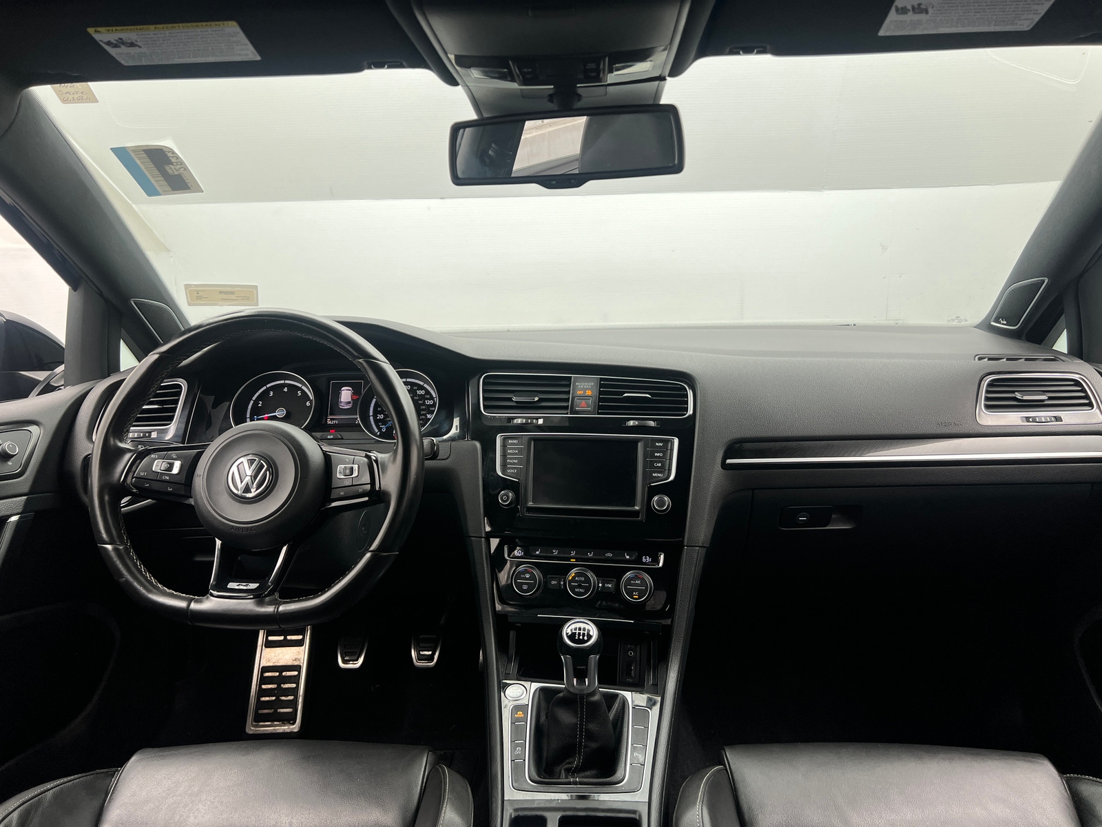 Thumbnail: 2016 Volkswagen Golf - 2