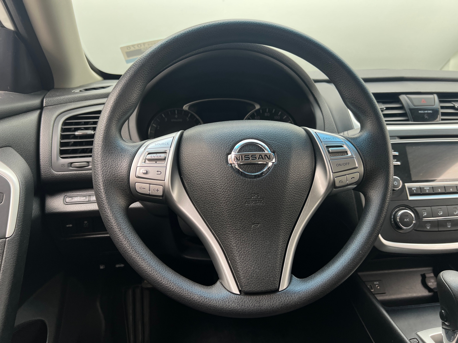 Thumbnail: 2018 Nissan Altima - 5