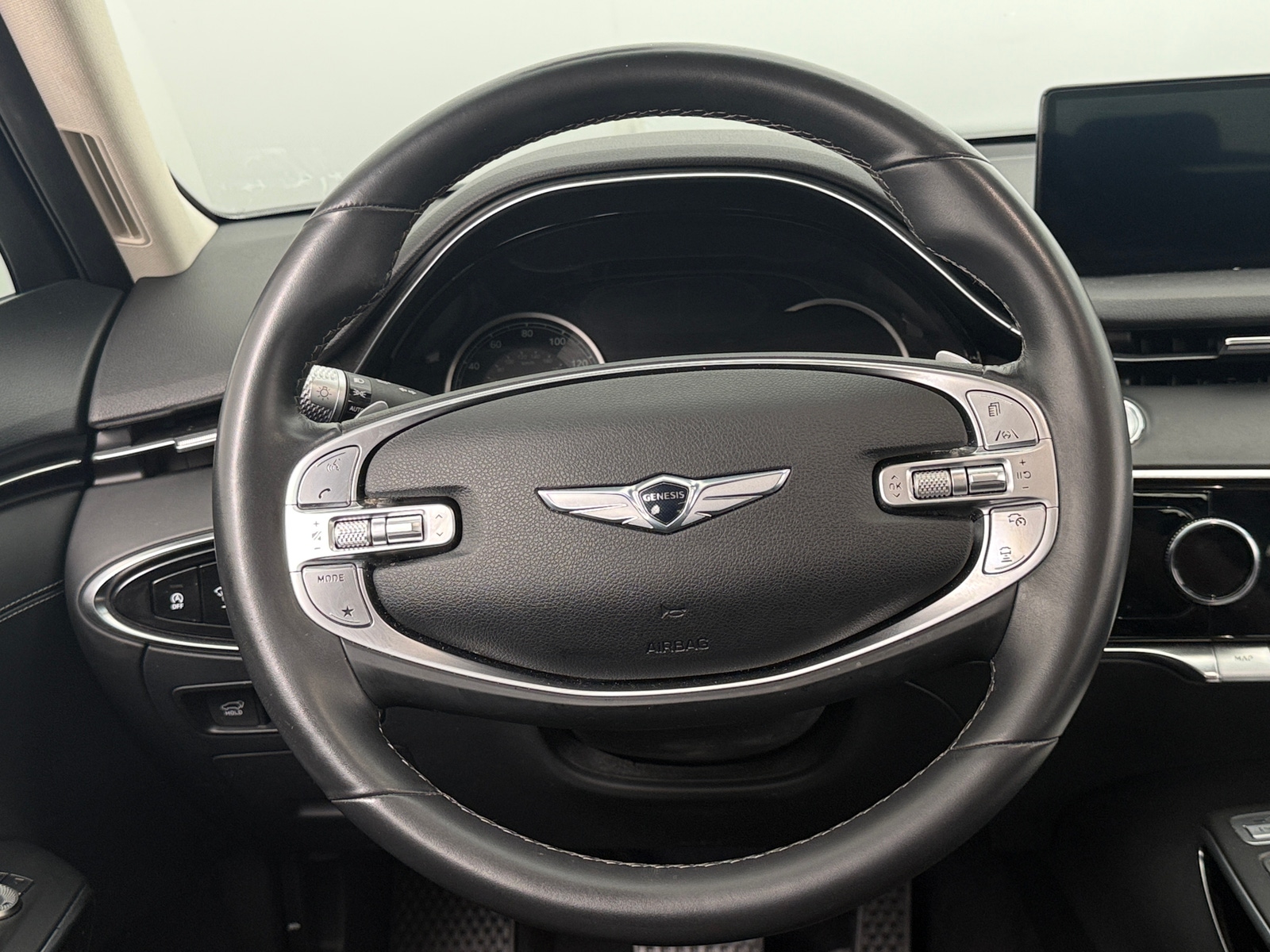 Thumbnail: 2025 Genesis GV70 - 4