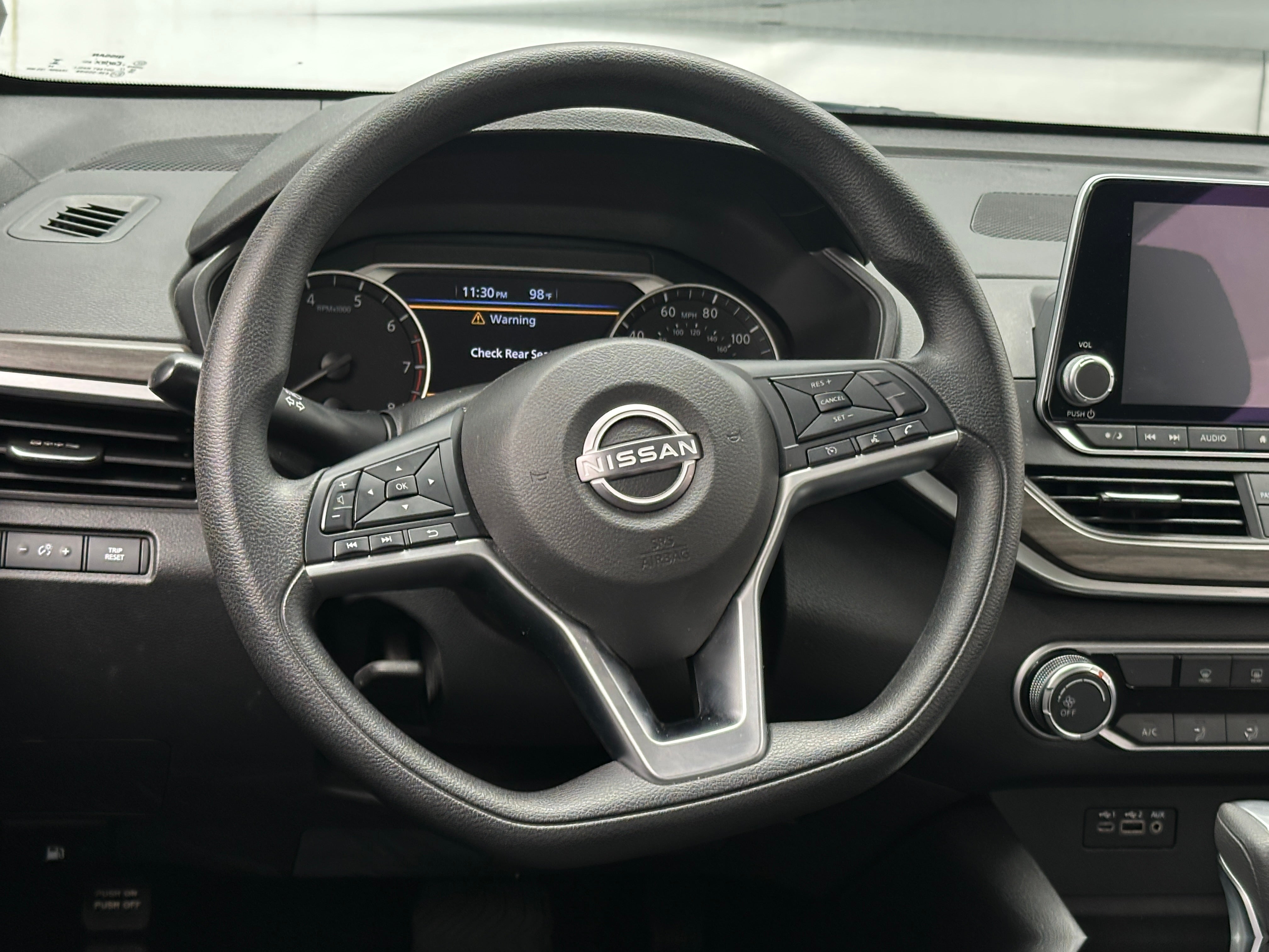 2025 Nissan Altima SV - Photo 3