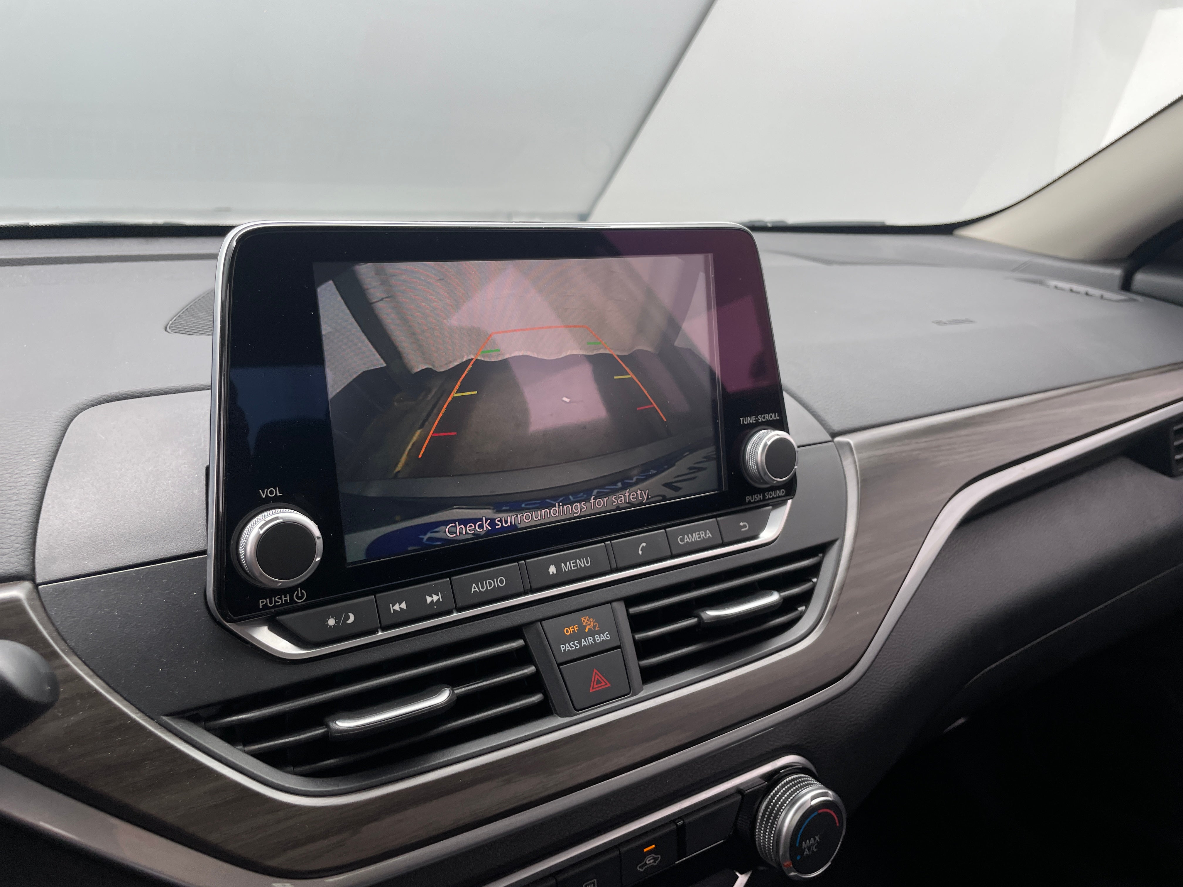 2025 Nissan Altima SV - Photo 12