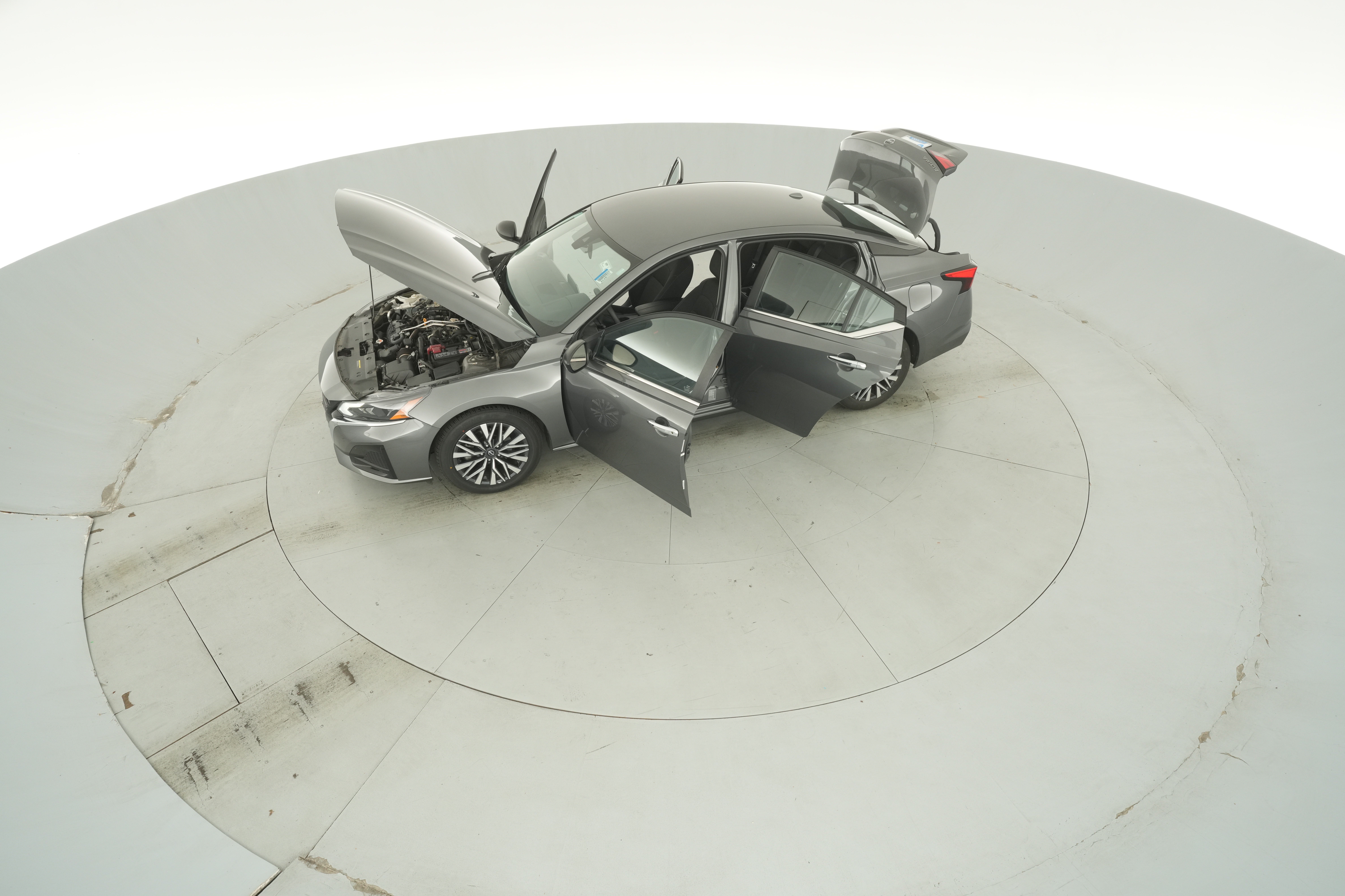 2025 Nissan Altima SV - Photo 40