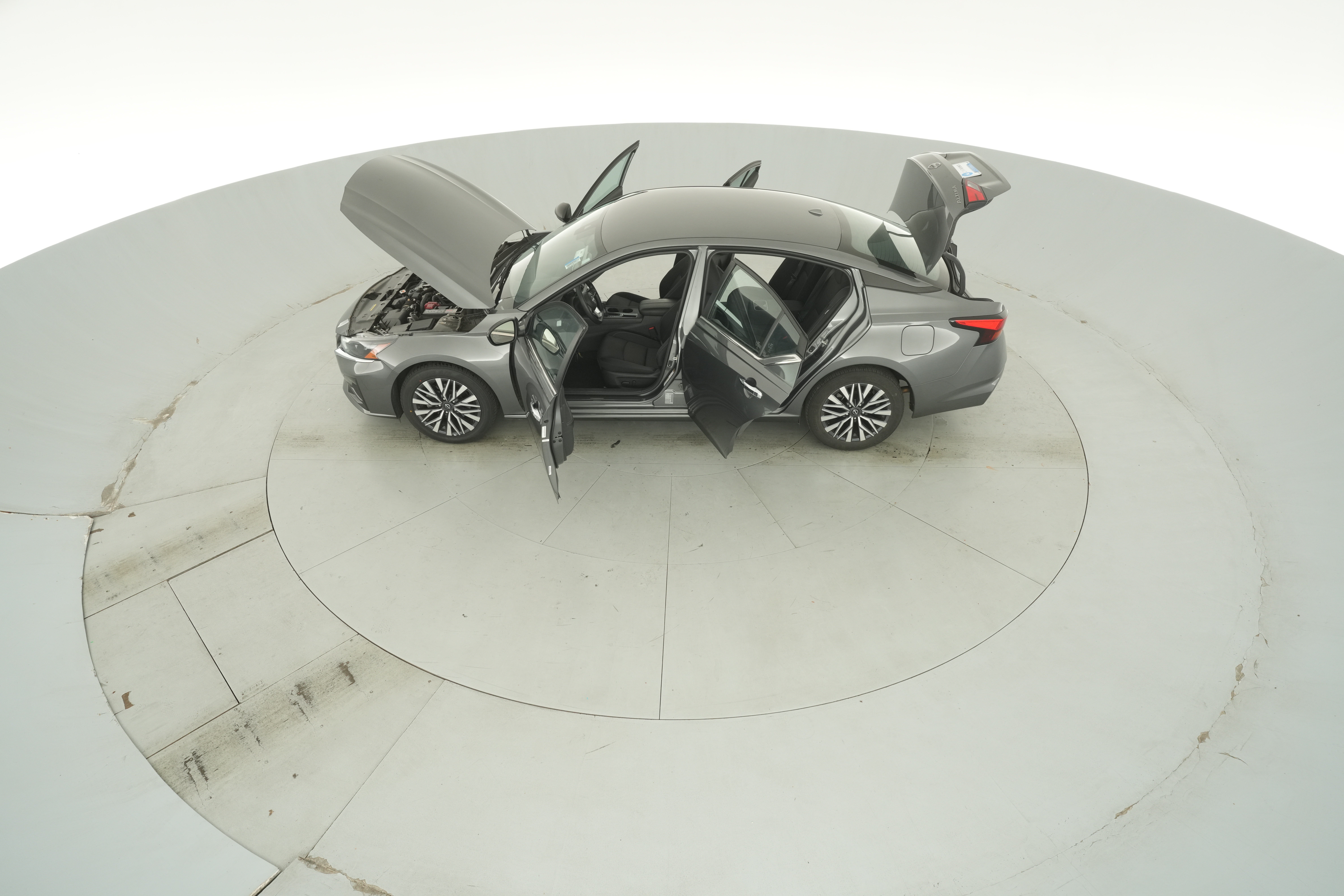 2025 Nissan Altima SV - Photo 41