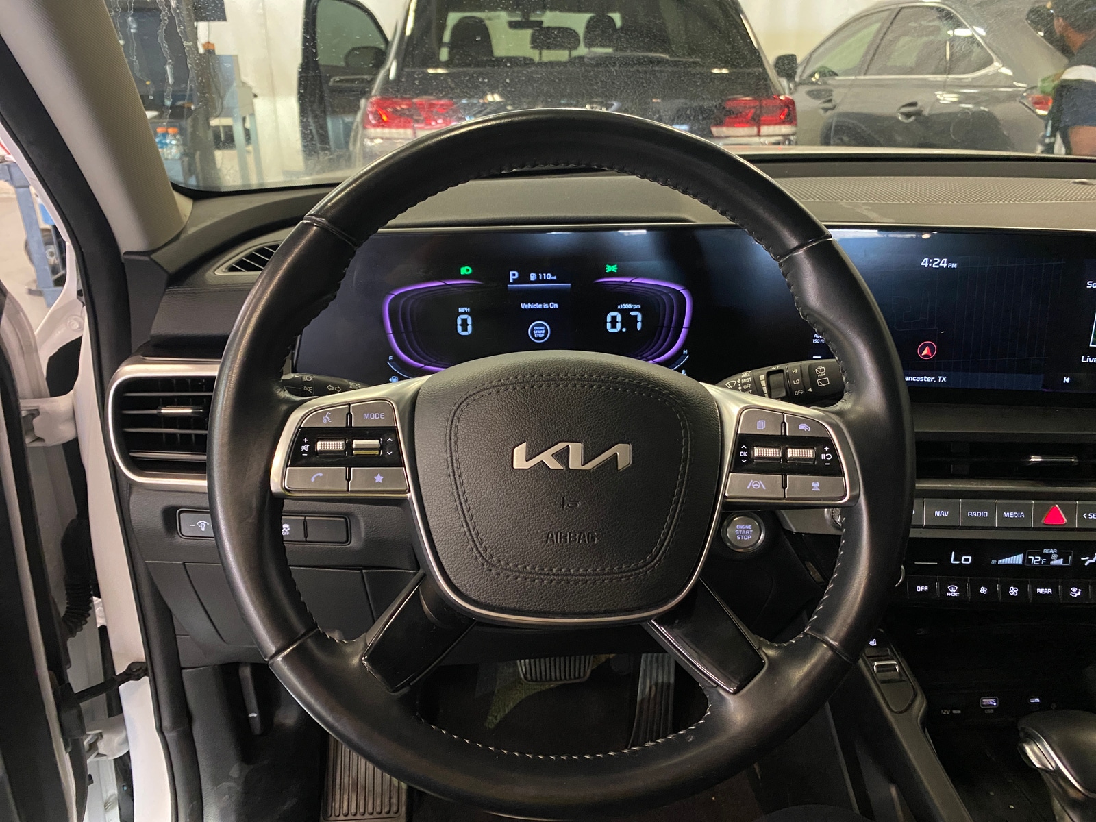 Thumbnail: 2024 Kia Telluride - 4