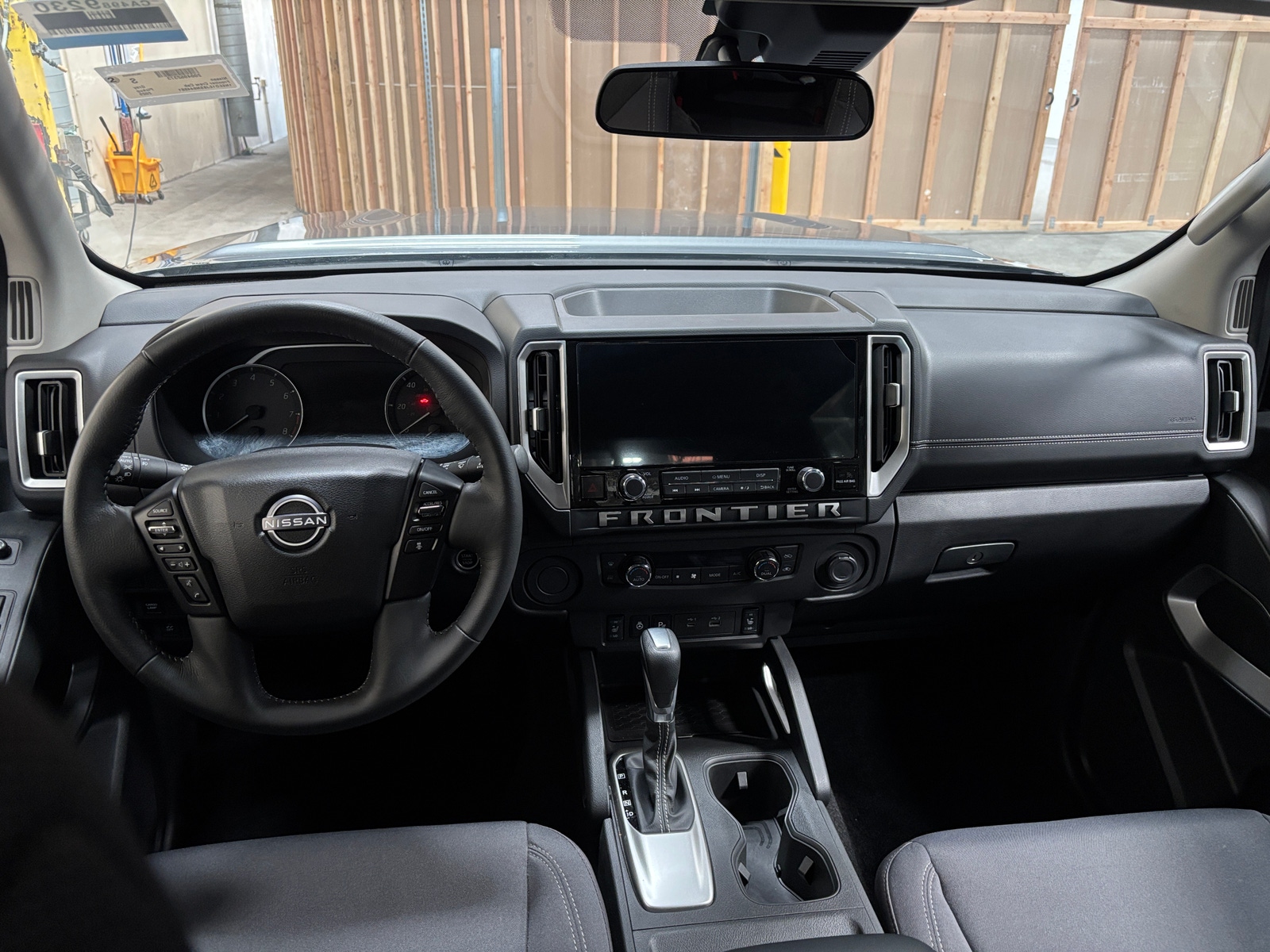 Thumbnail: 2025 Nissan Frontier - 3