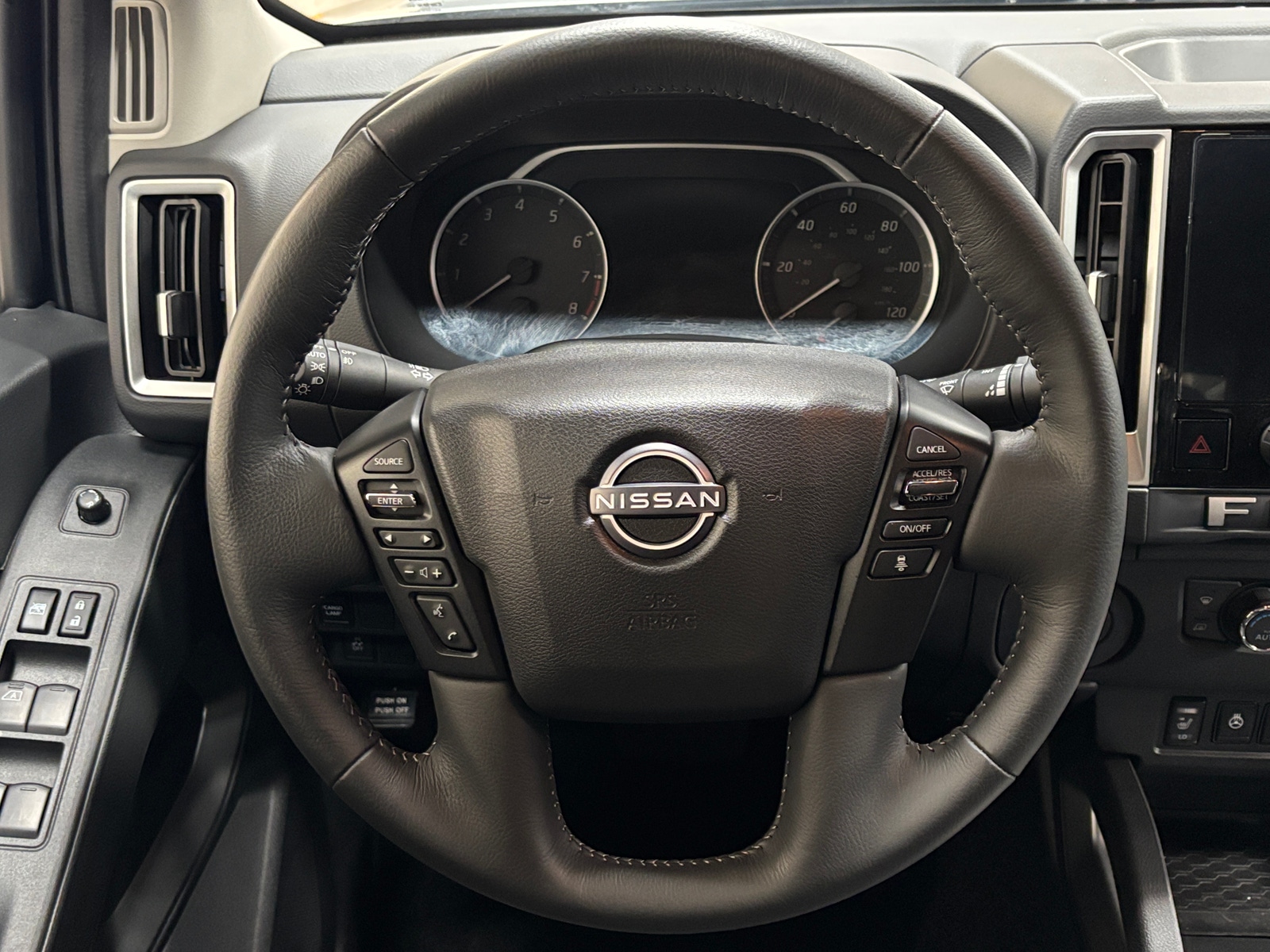 Thumbnail: 2025 Nissan Frontier - 5