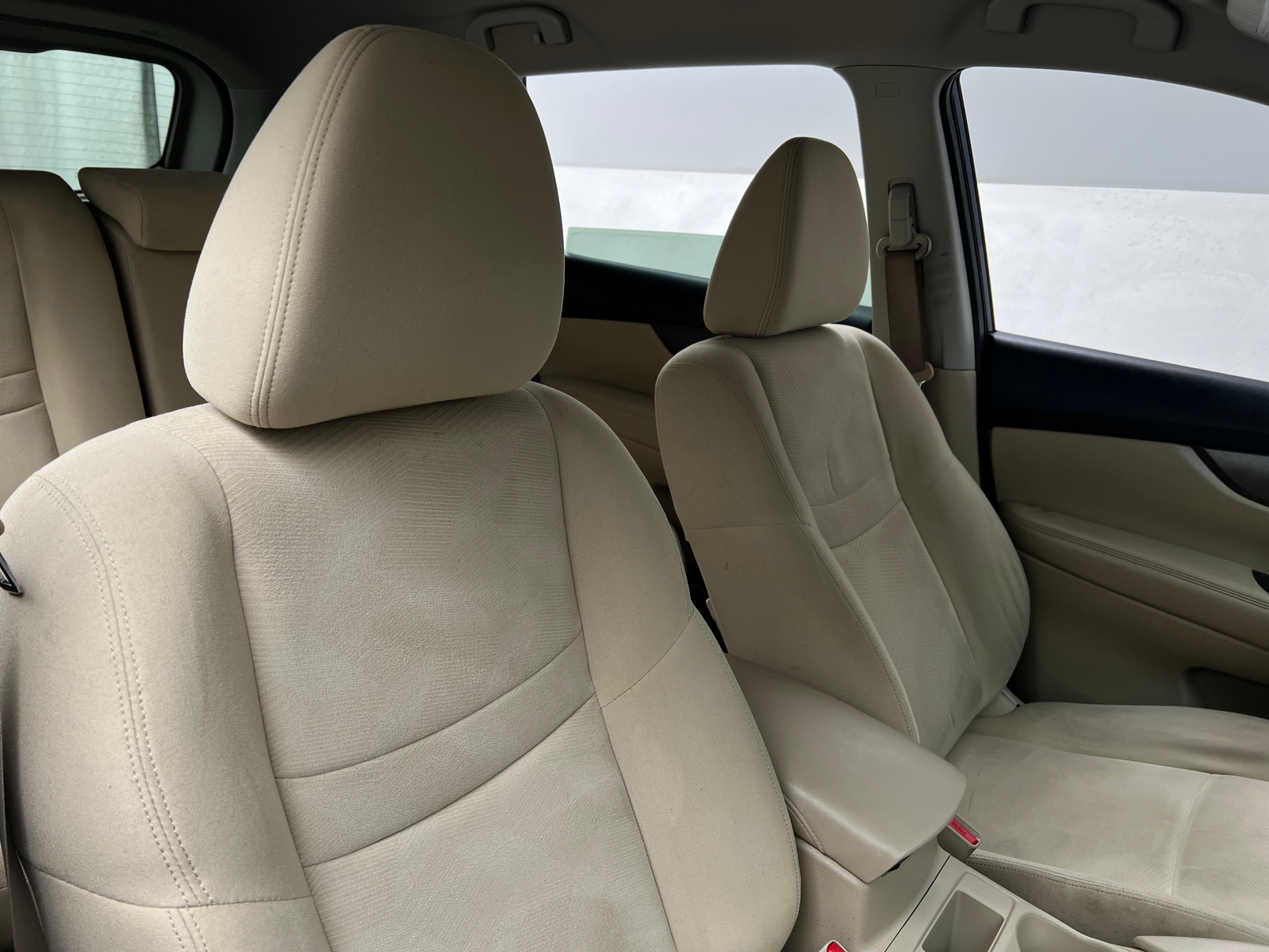 Thumbnail: 2016 Nissan Rogue - 2