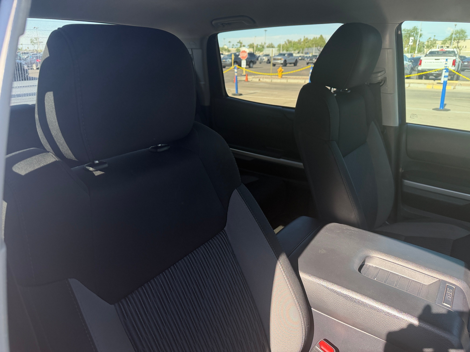 Thumbnail: 2017 Toyota Tundra - 2