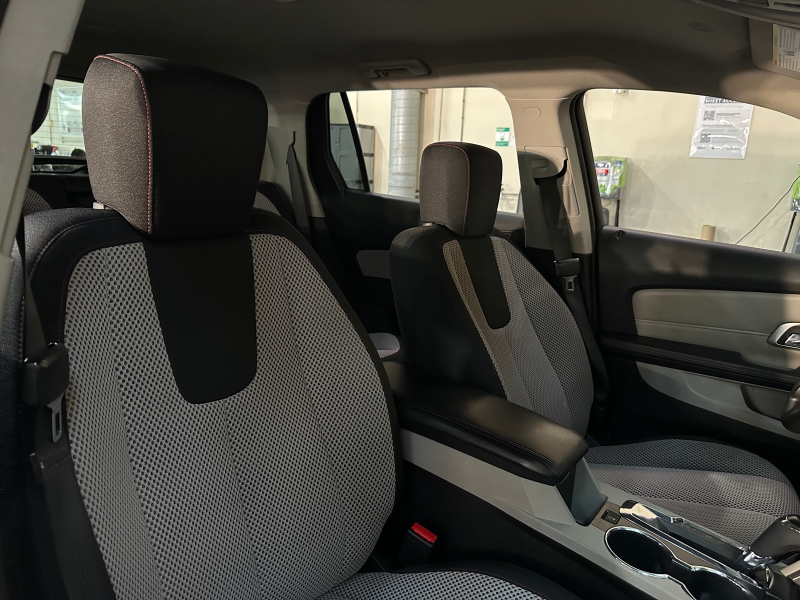 Thumbnail: 2016 GMC Terrain - 2