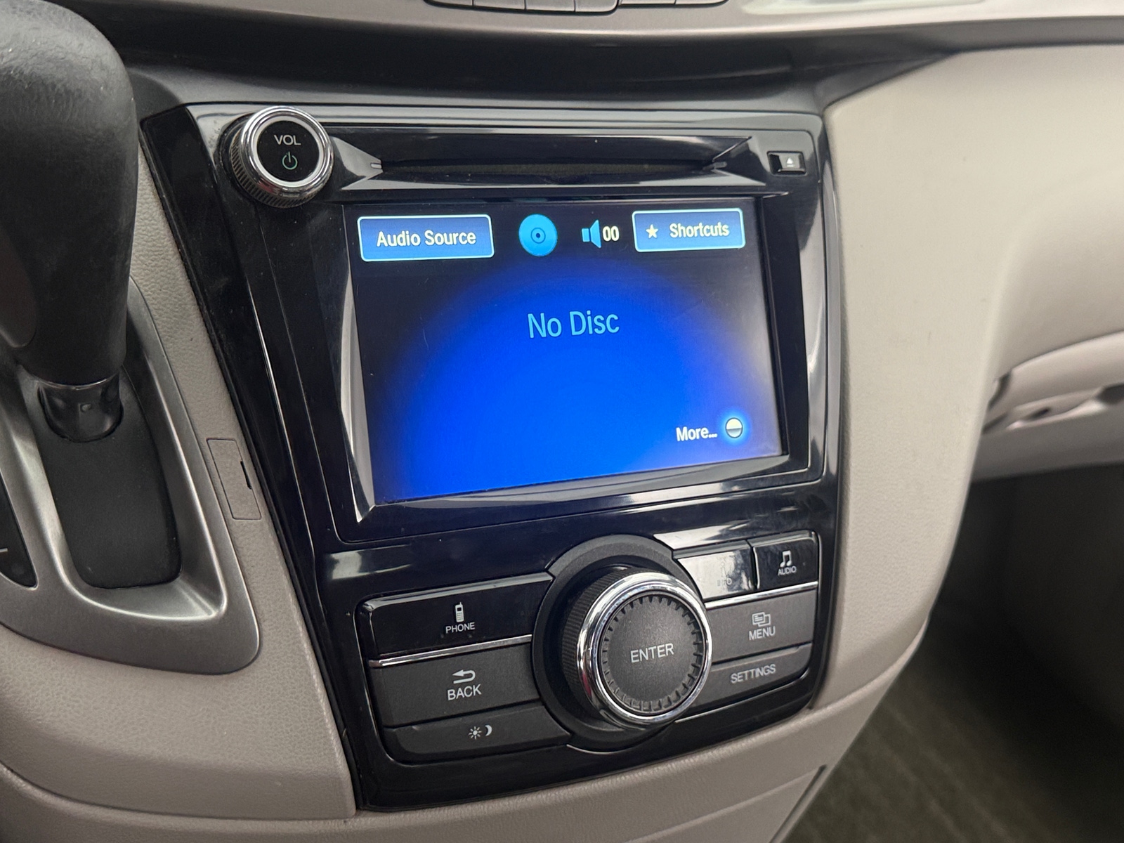 Thumbnail: 2016 Honda Odyssey - 3