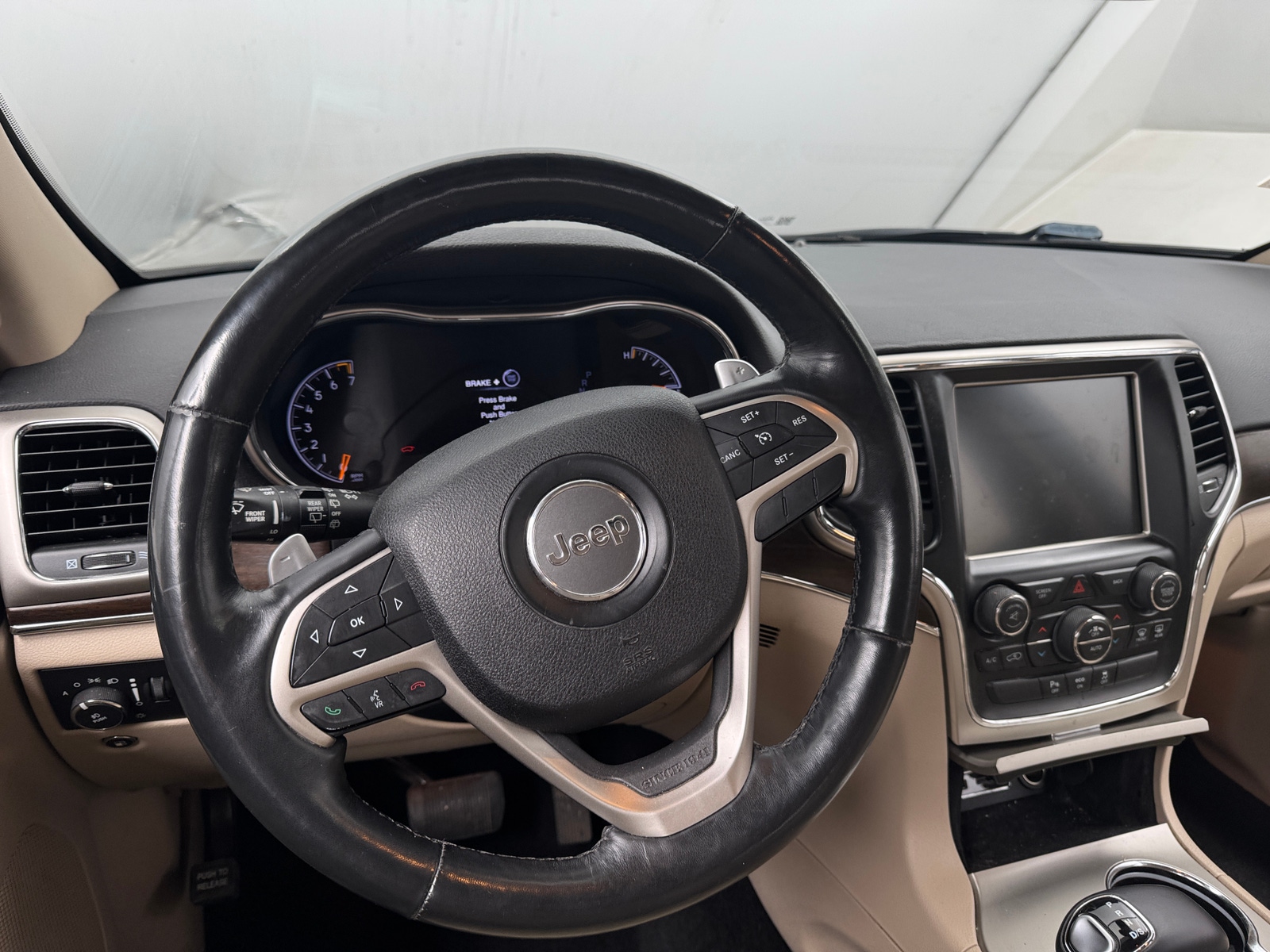 Thumbnail: 2015 Jeep Grand Cherokee - 4