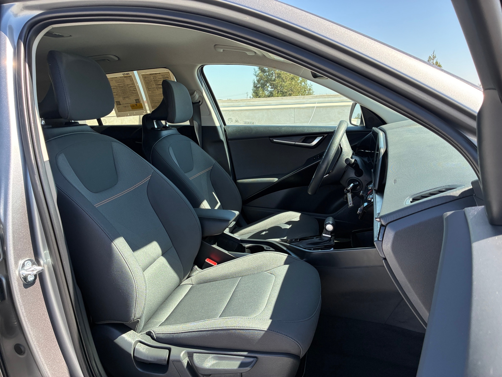 Thumbnail: 2026 Kia Niro - 2