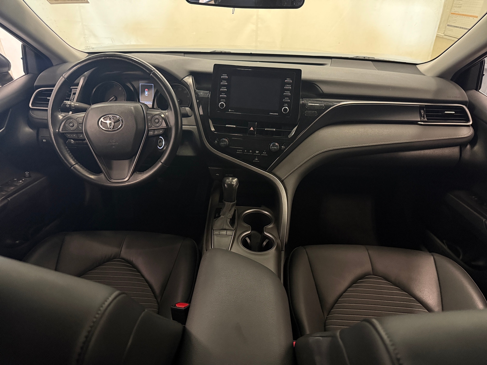 Thumbnail: 2023 Toyota Camry - 3
