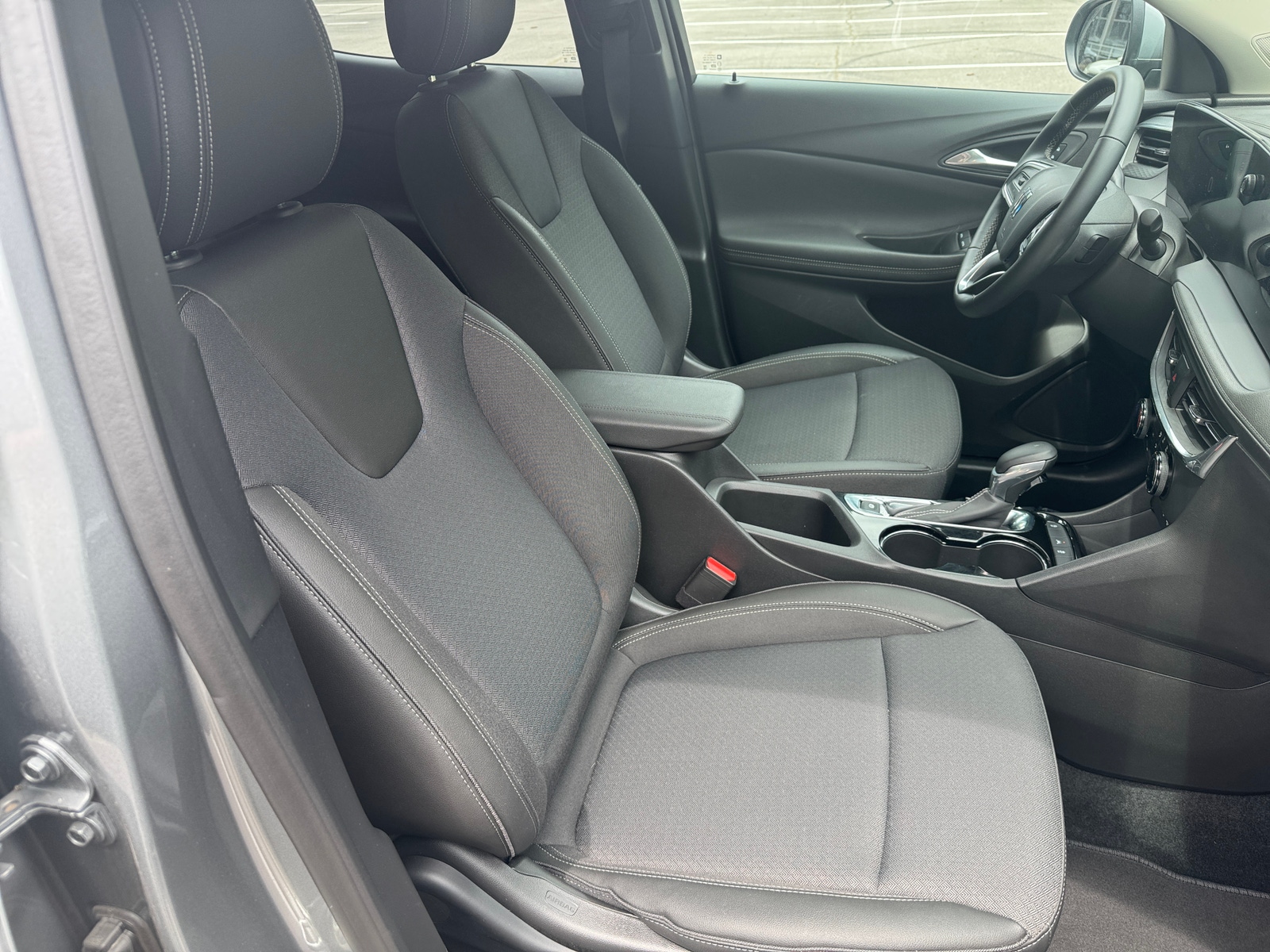 Thumbnail: 2026 Buick Encore GX - 2
