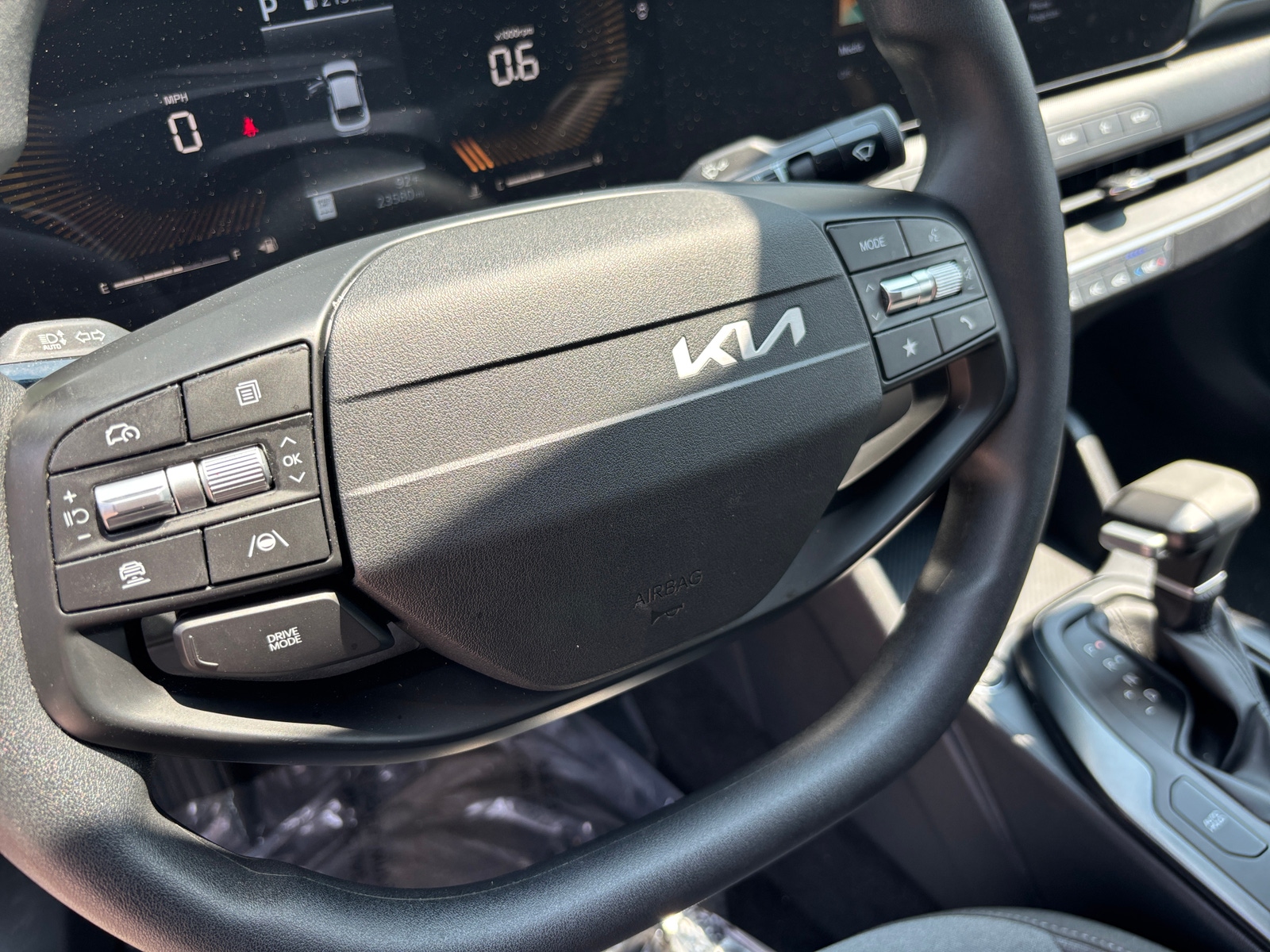 Thumbnail: 2025 Kia K4 - 4