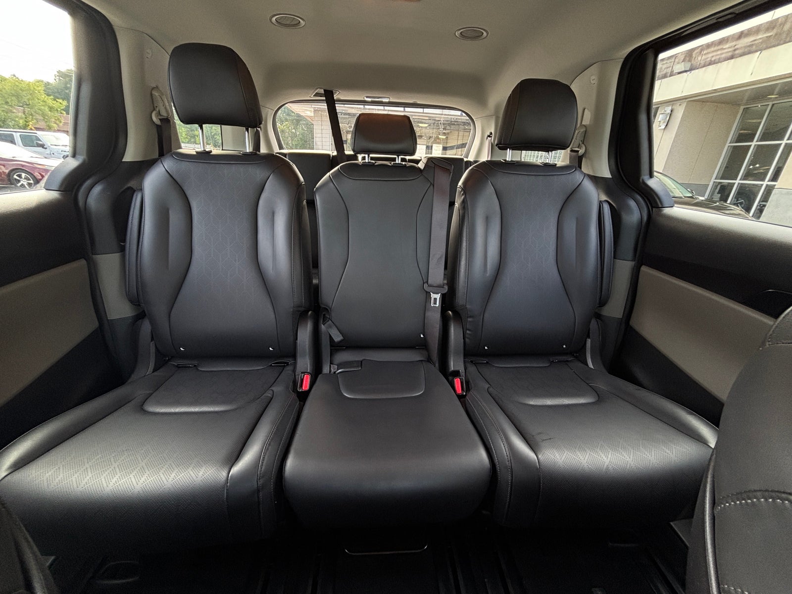 Thumbnail: 2026 Kia Carnival - 5