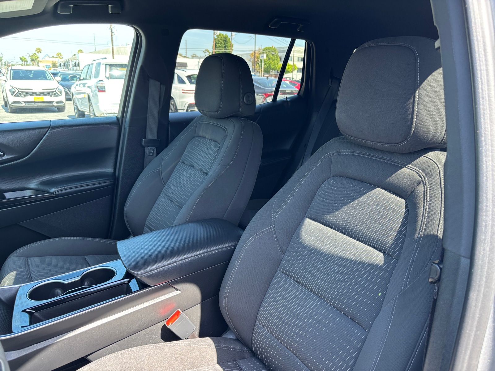 Thumbnail: 2025 Chevrolet Equinox - 2