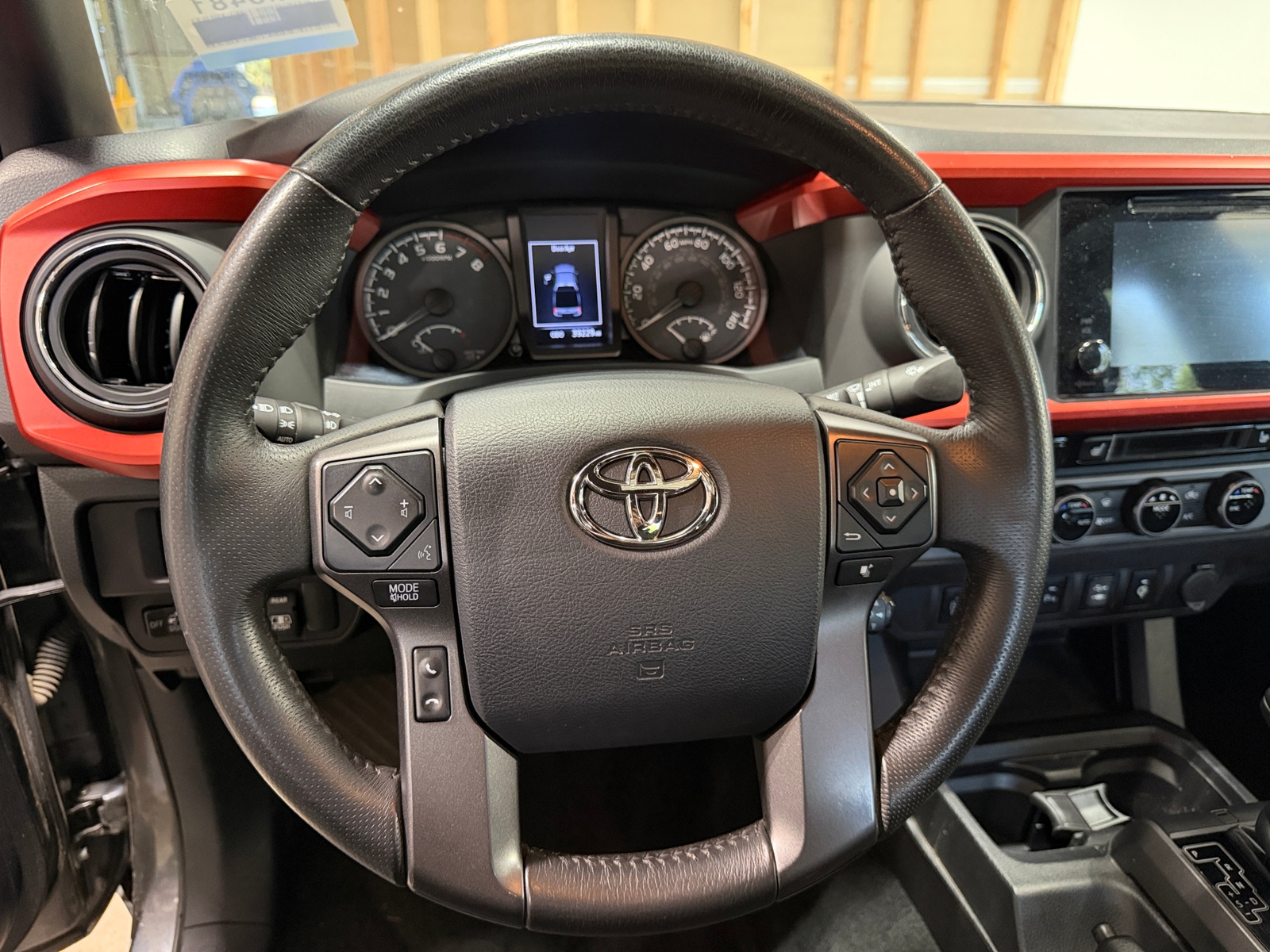 Thumbnail: 2017 Toyota Tacoma - 5