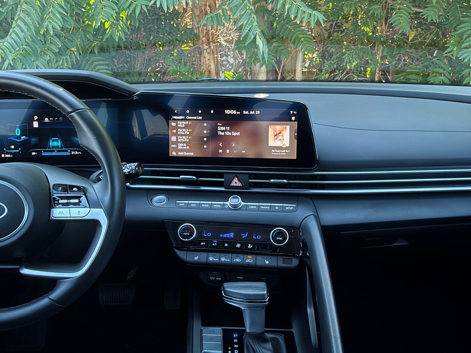 Thumbnail: 2025 Hyundai Elantra - 3