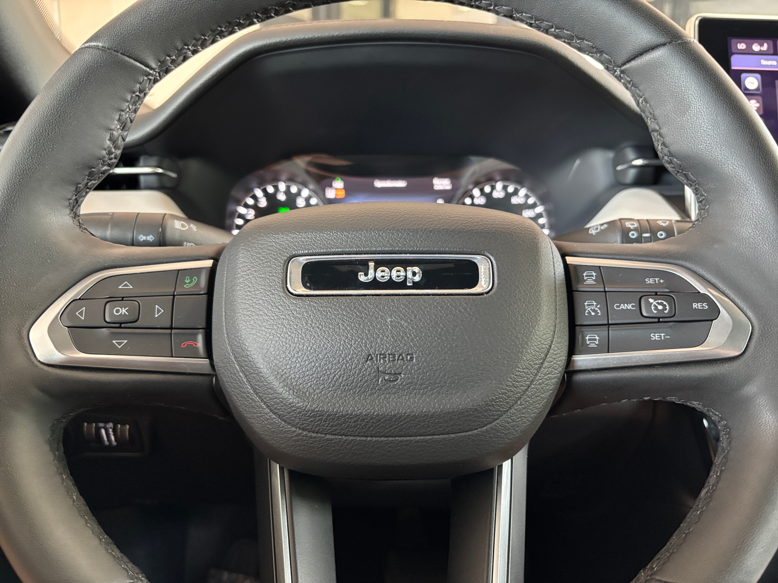 Thumbnail: 2025 Jeep Compass - 4